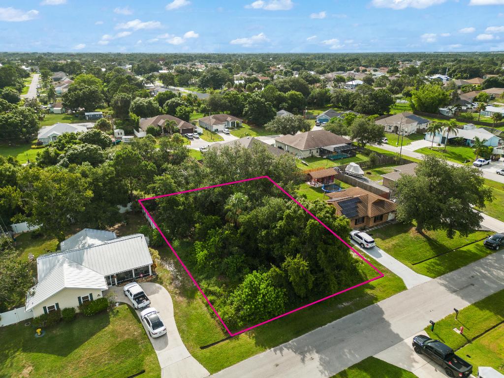 1914 SW Ember Street