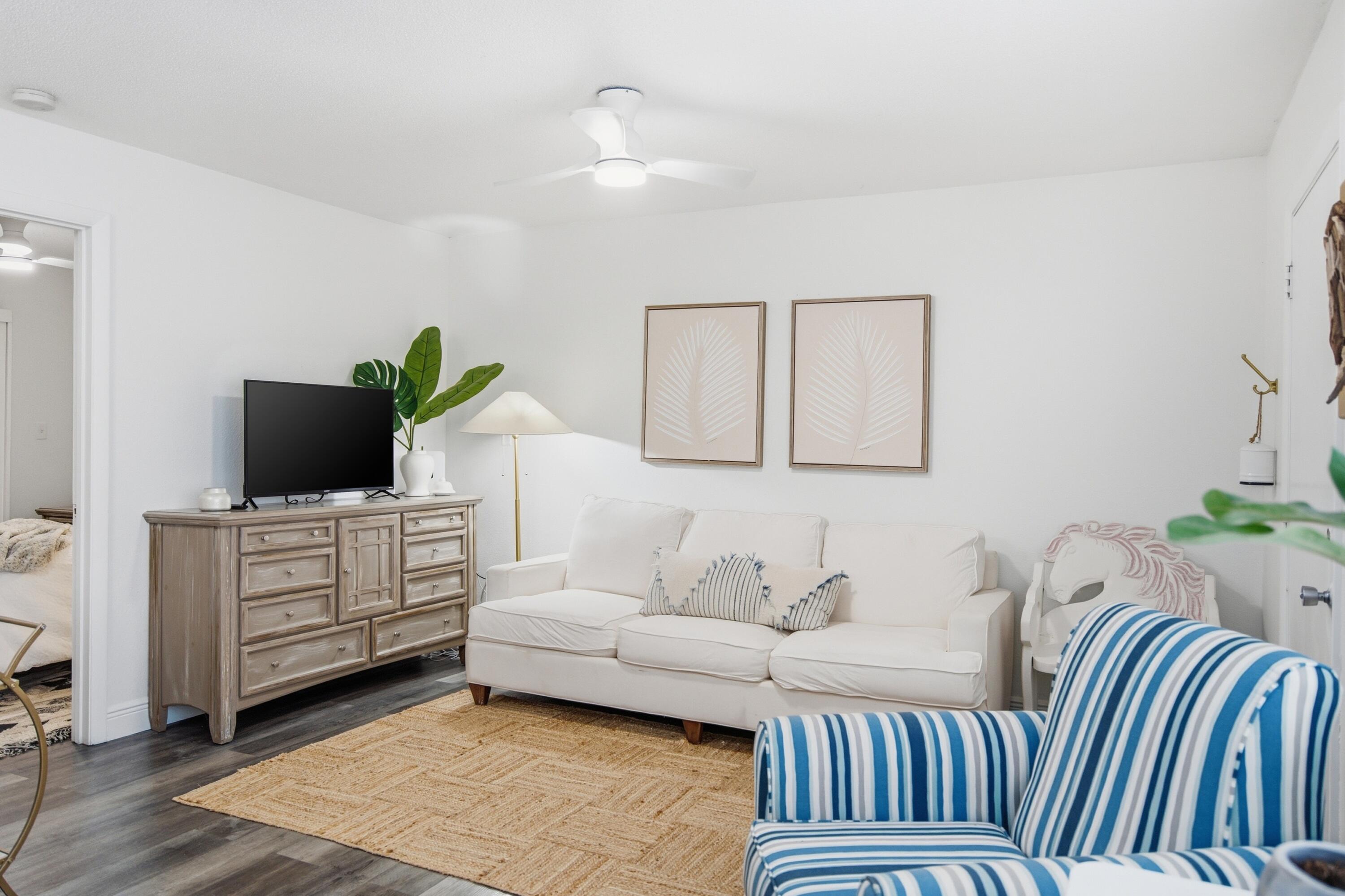 1200 Colonnades Drive 102, Fort Pierce Unit: 102