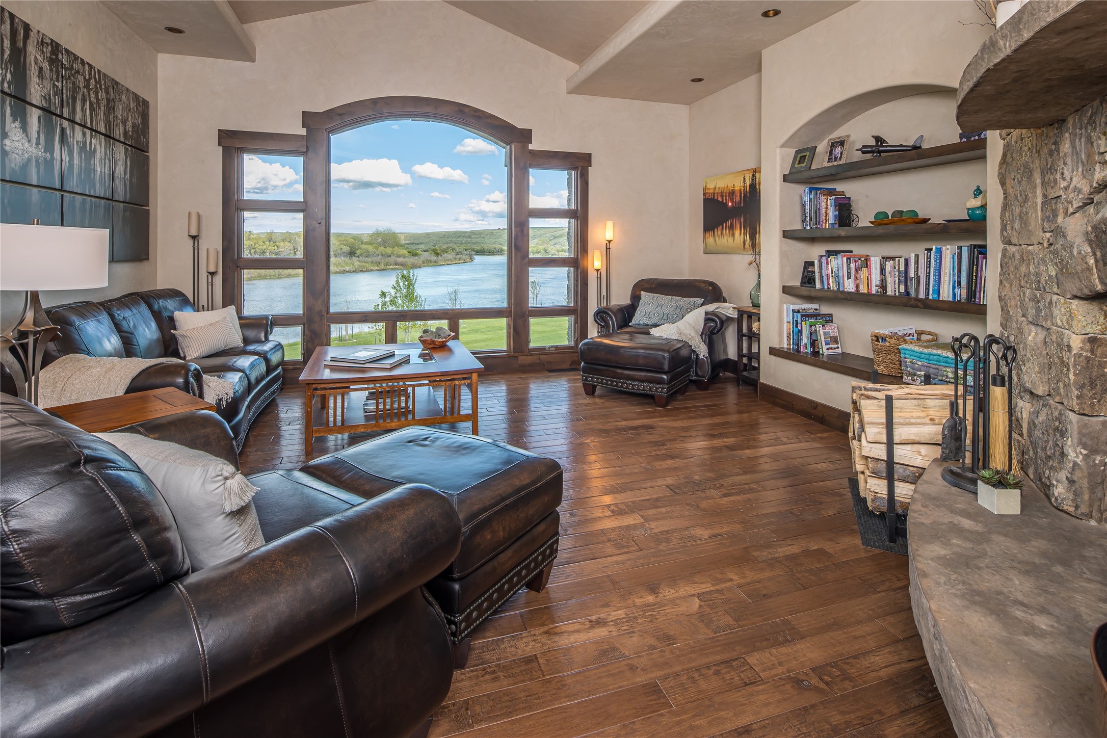 665 Wilson Butte Road