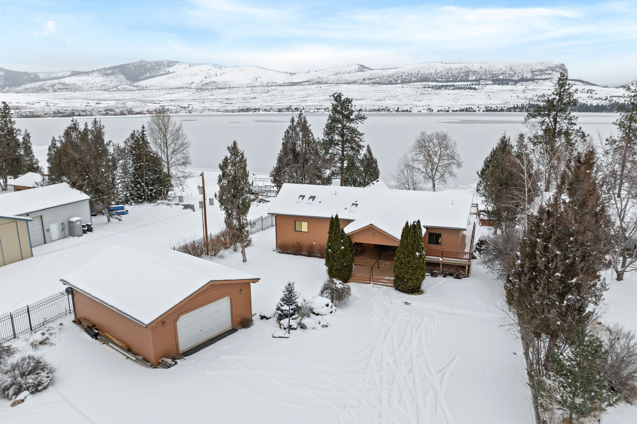 46150 Meadowlark Lane