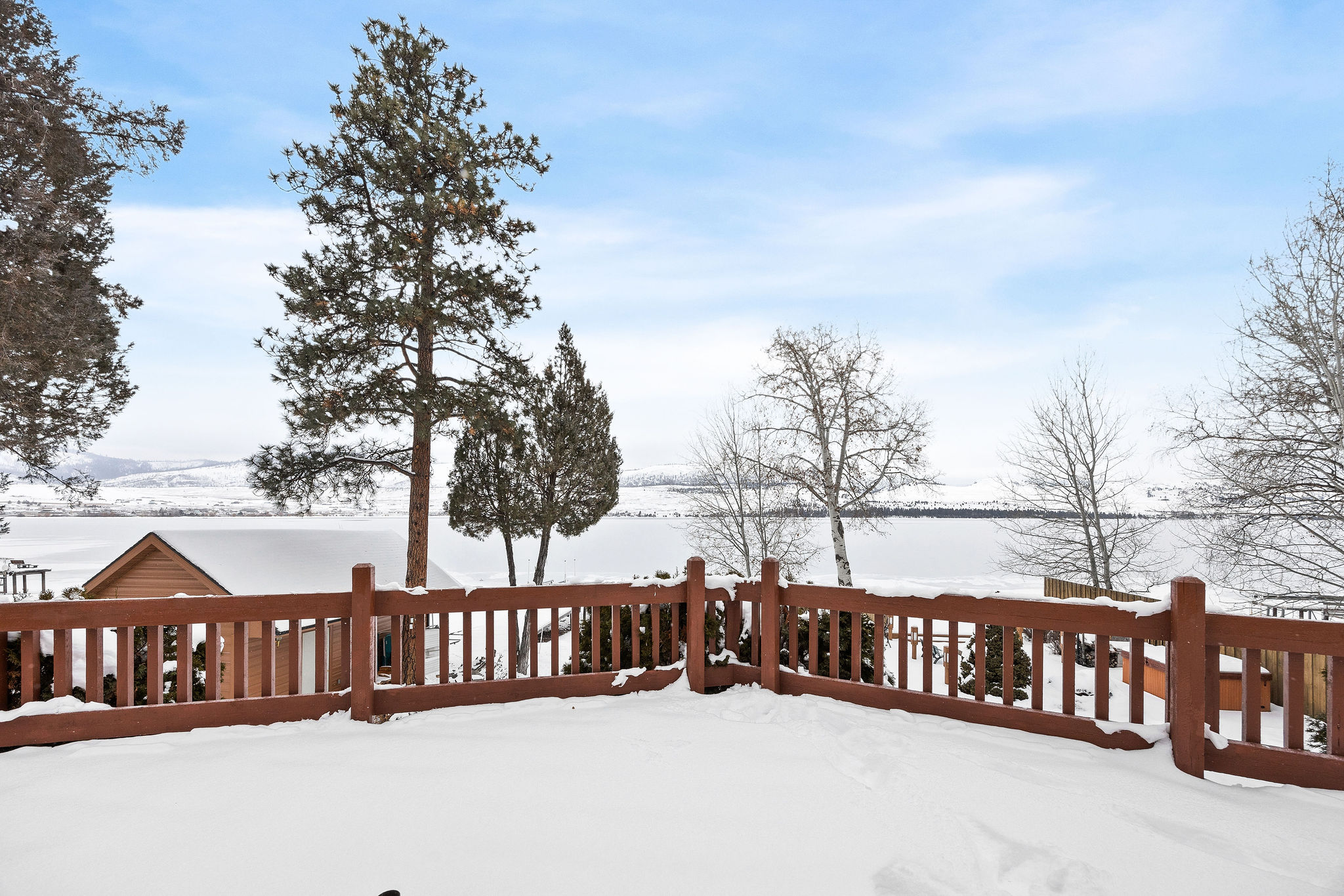 46150 Meadowlark Lane