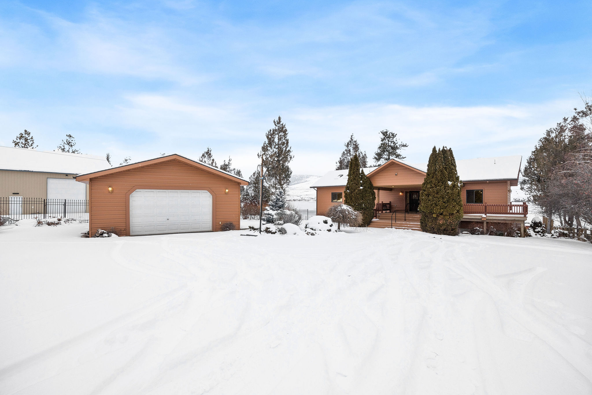 46150 Meadowlark Lane