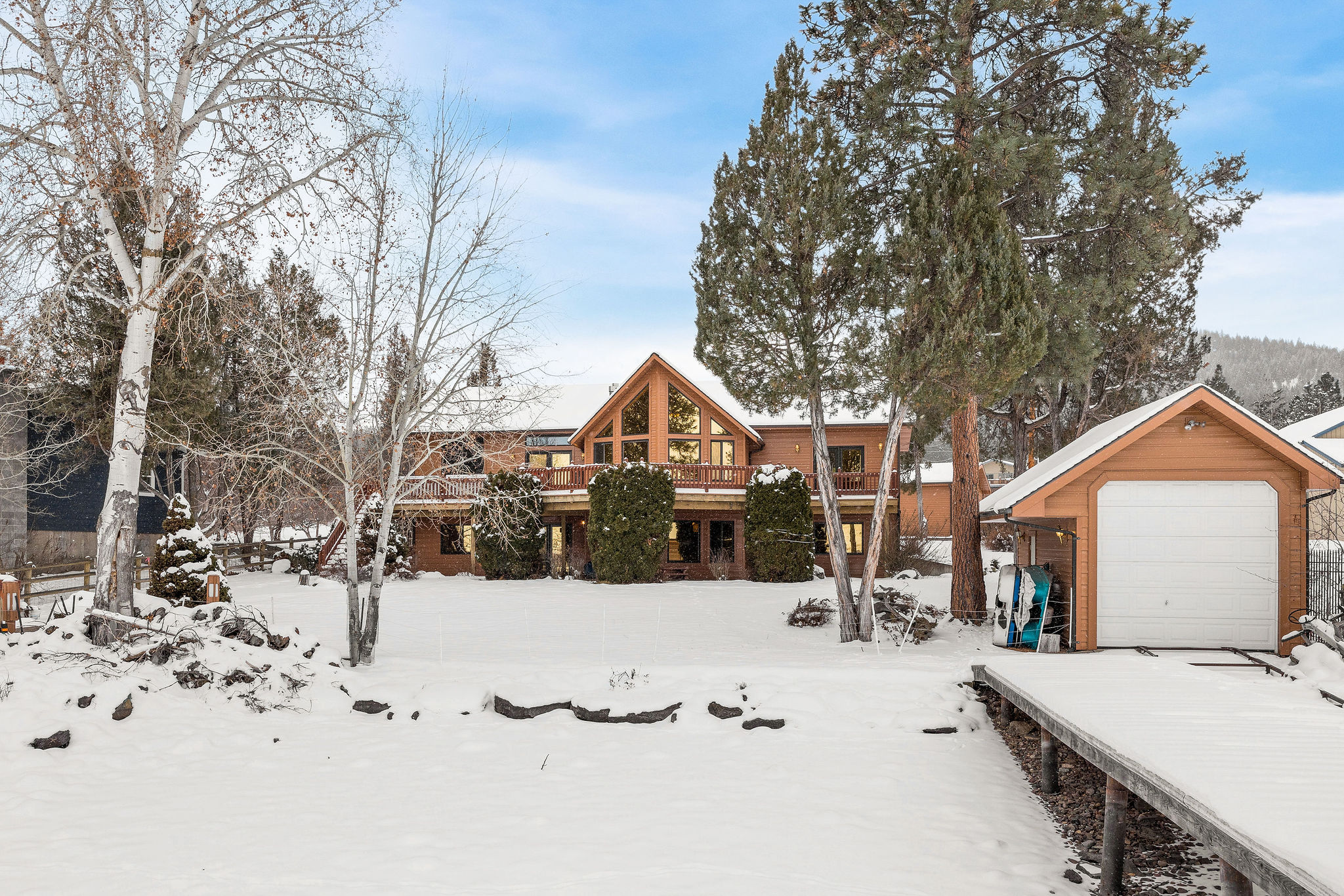 46150 Meadowlark Lane