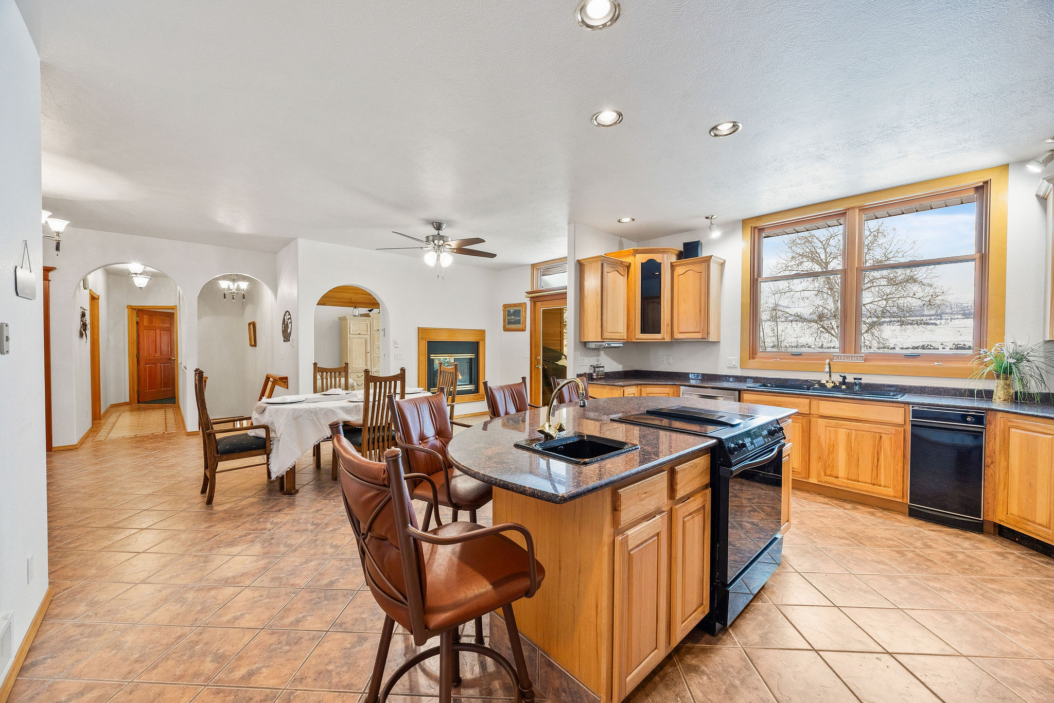 46150 Meadowlark Lane