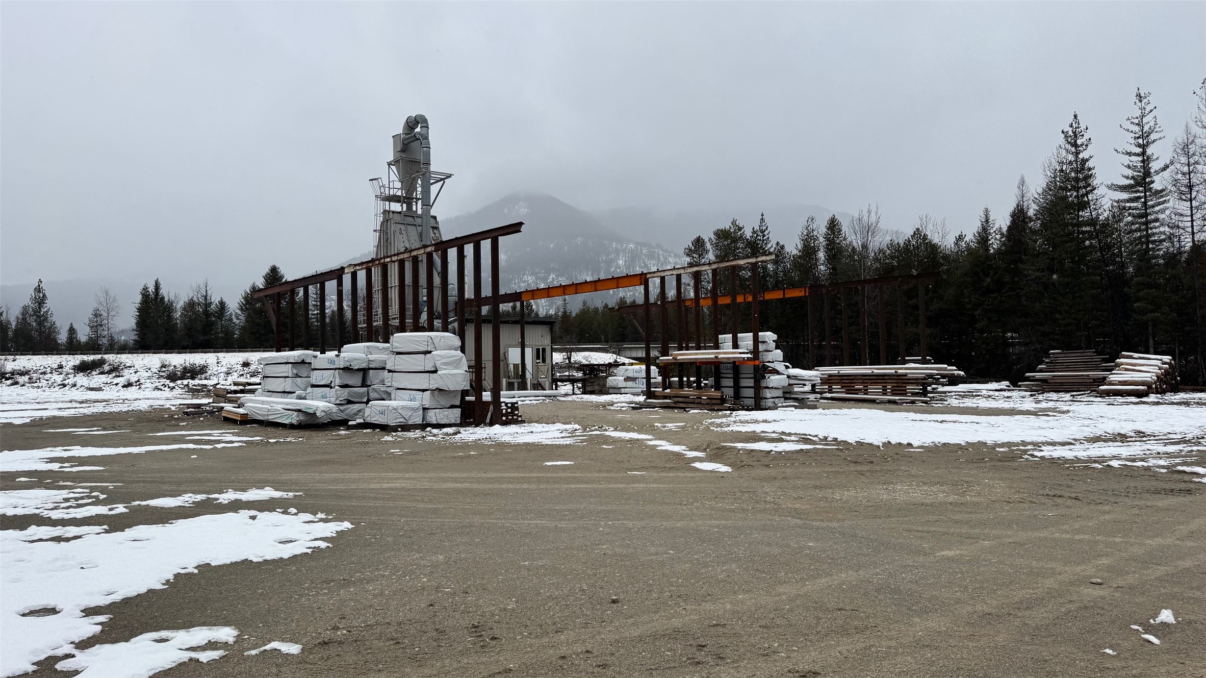 1717 Highway 200