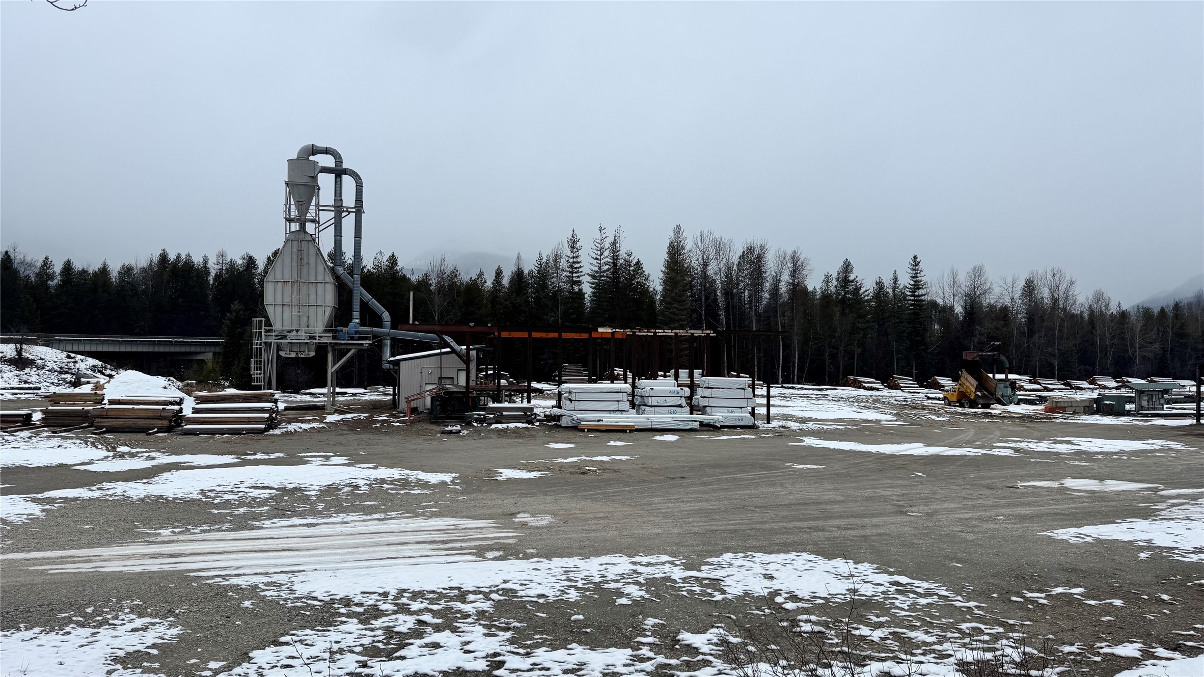 1717 Highway 200