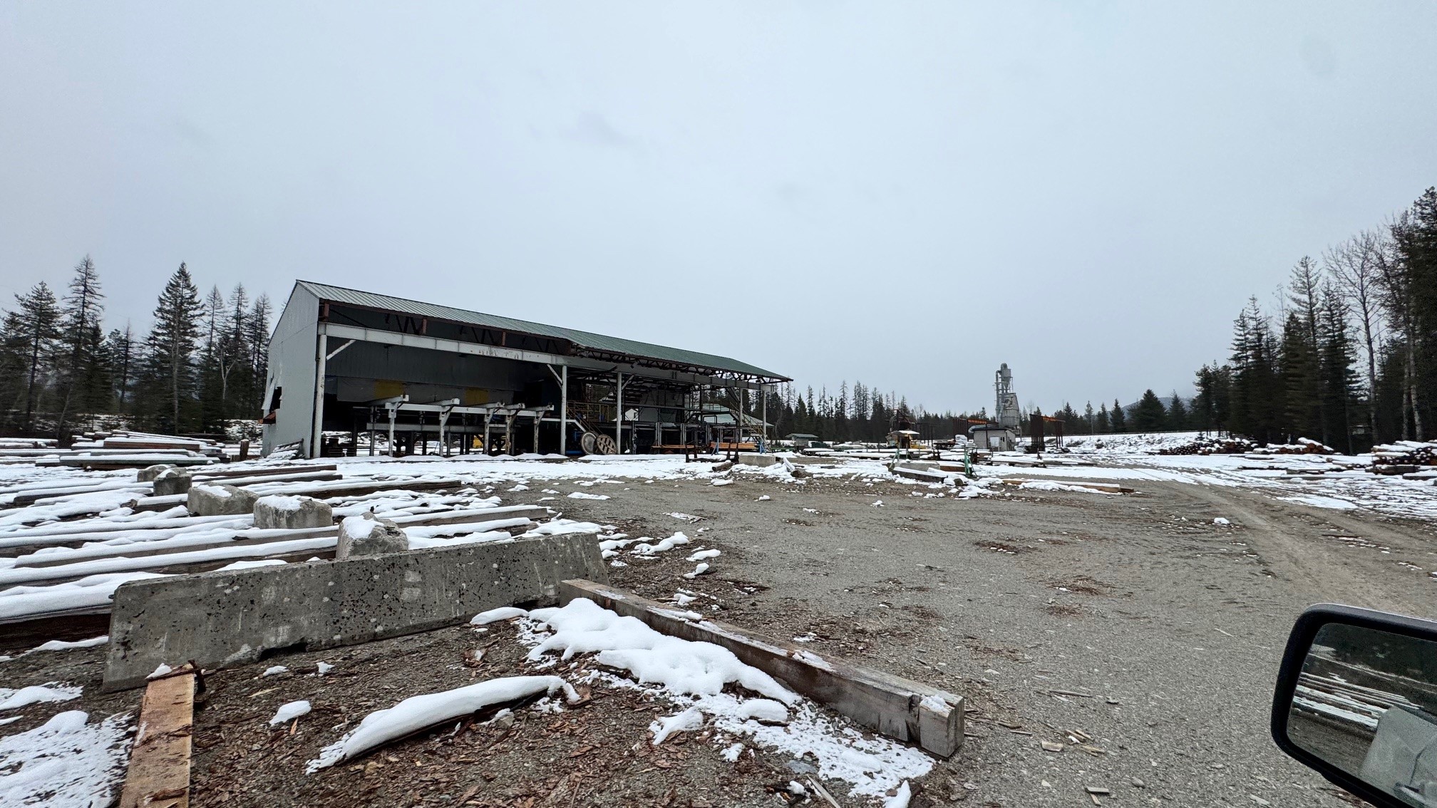 1717 Highway 200