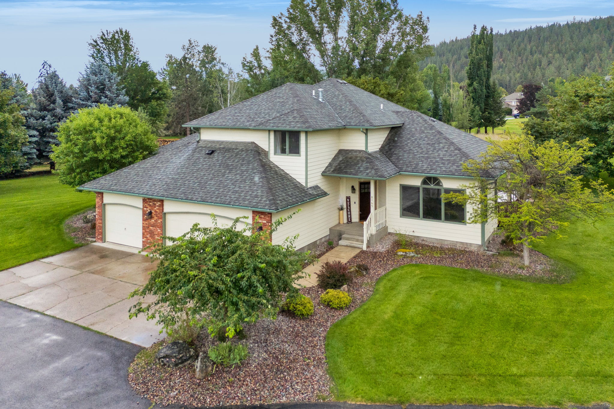 8165 Double Tree Lane