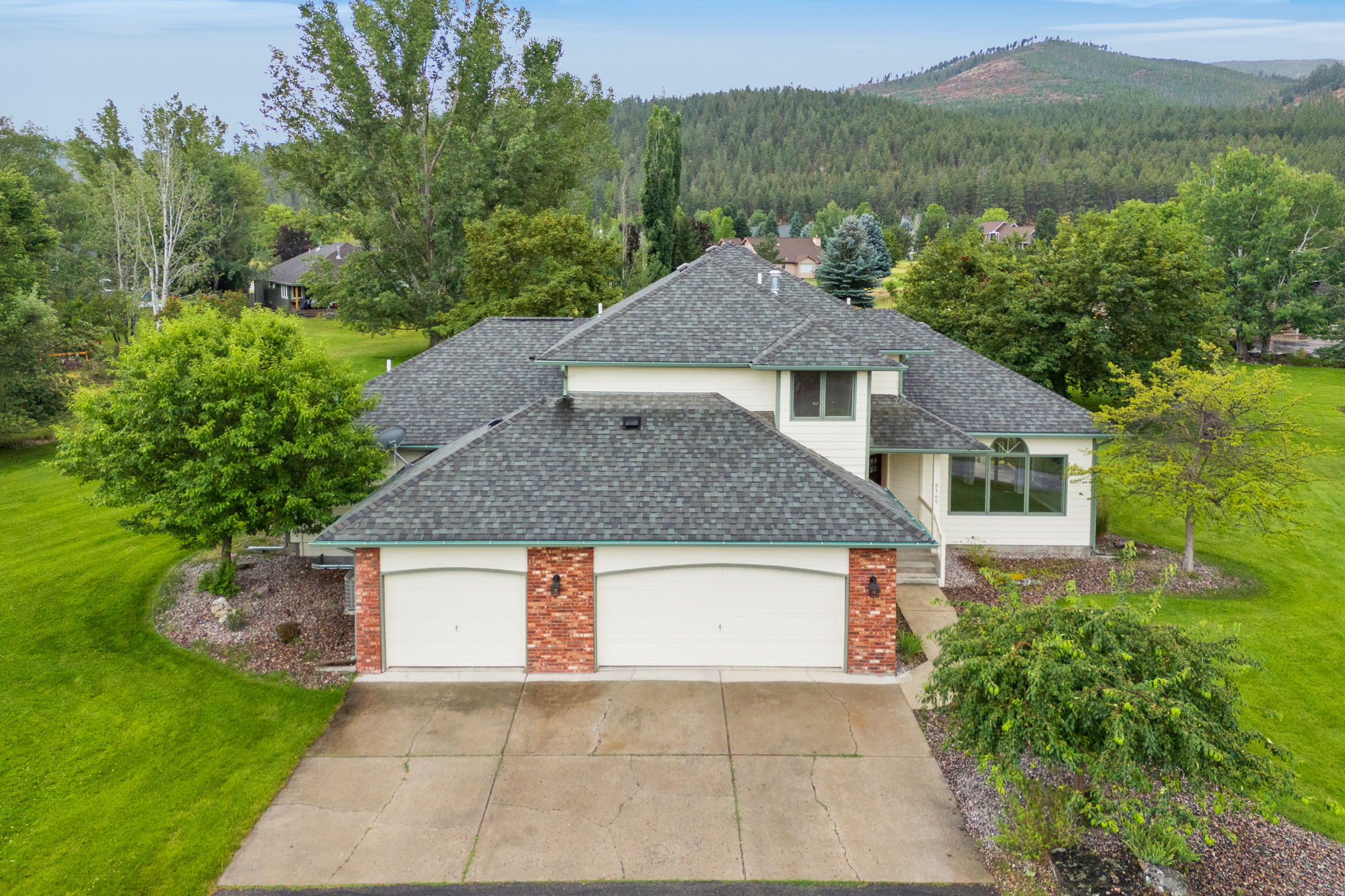 8165 Double Tree Lane