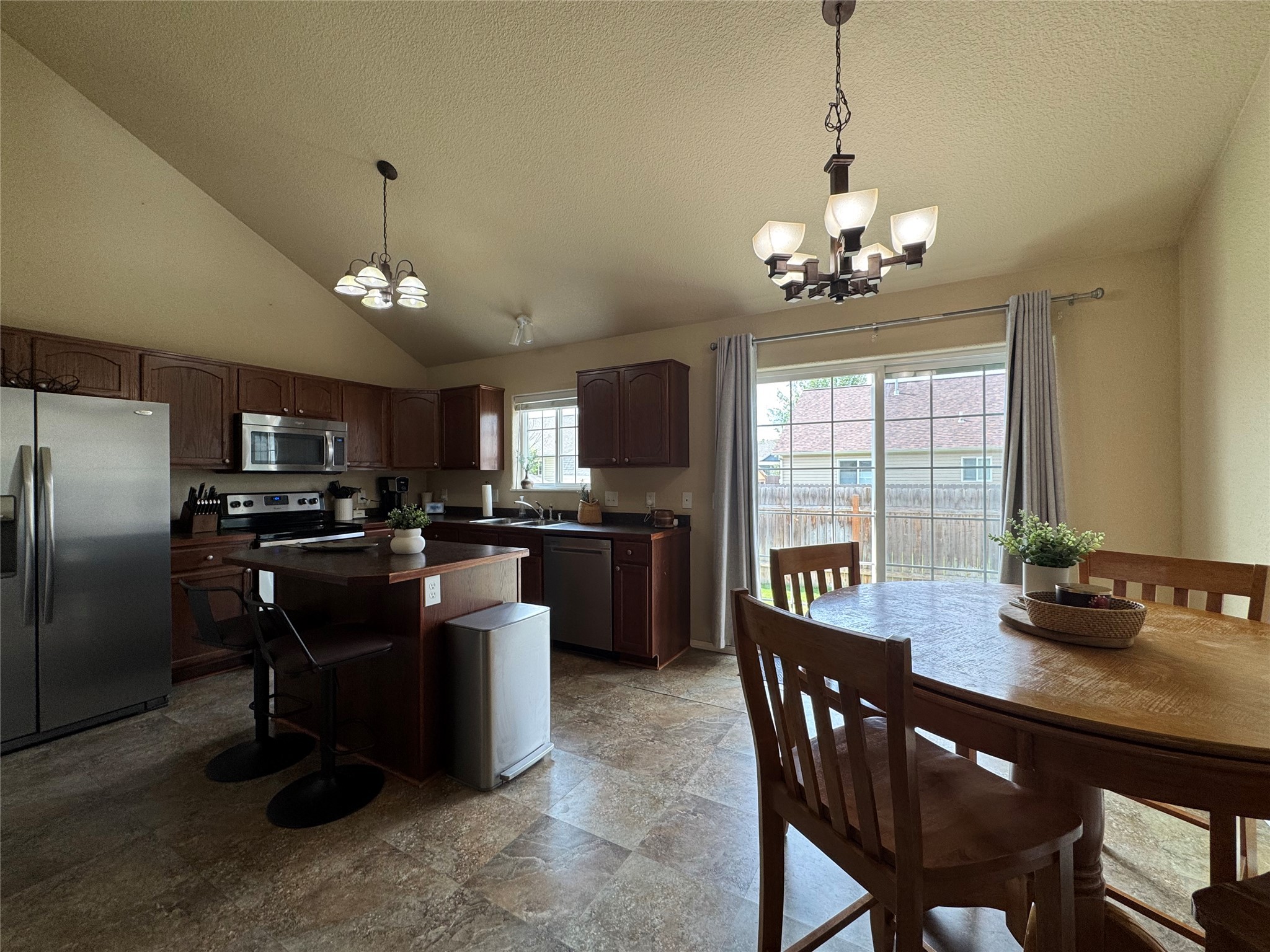 3827 Lancaster Road