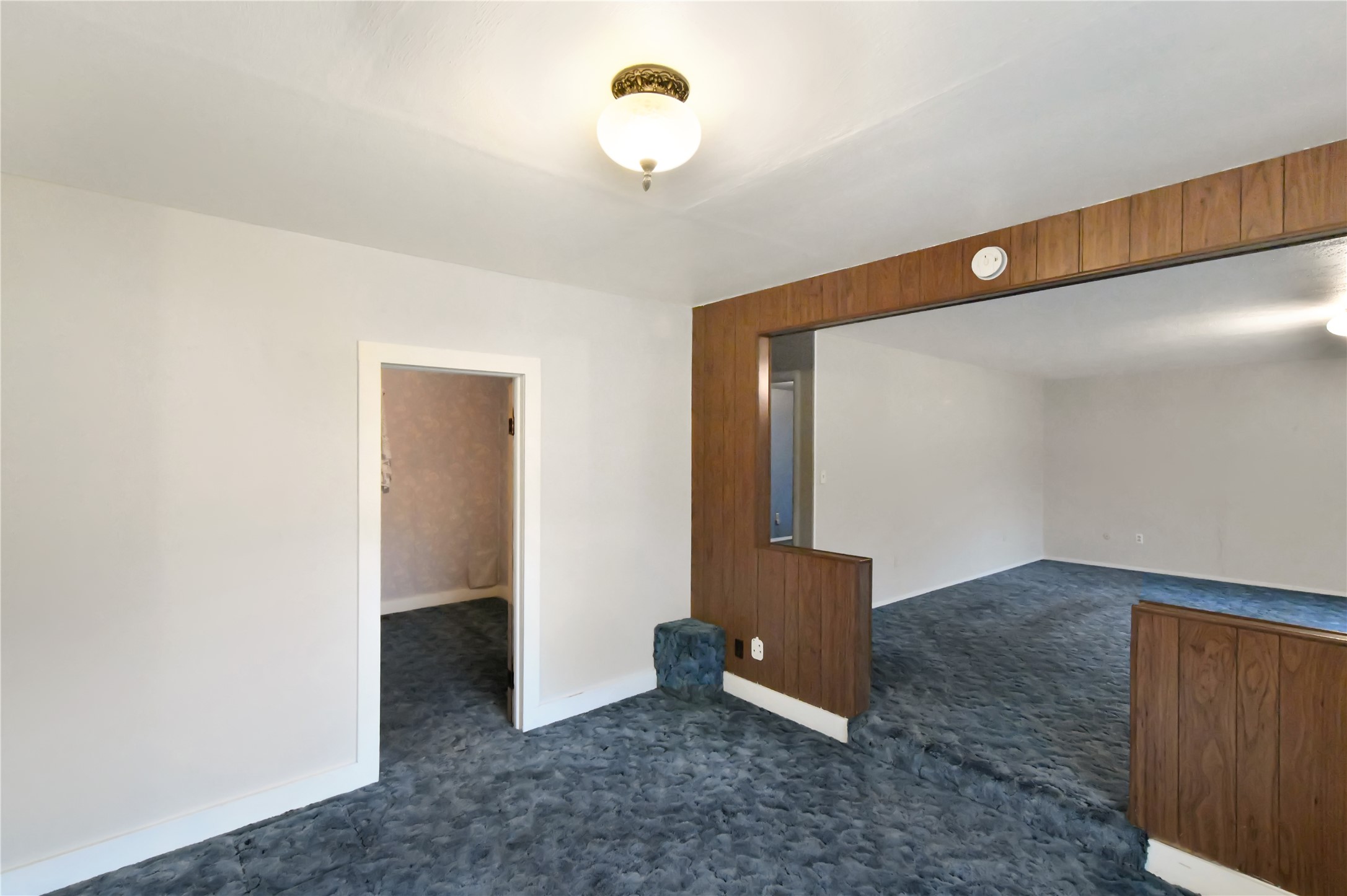 2222 S 14th Street W