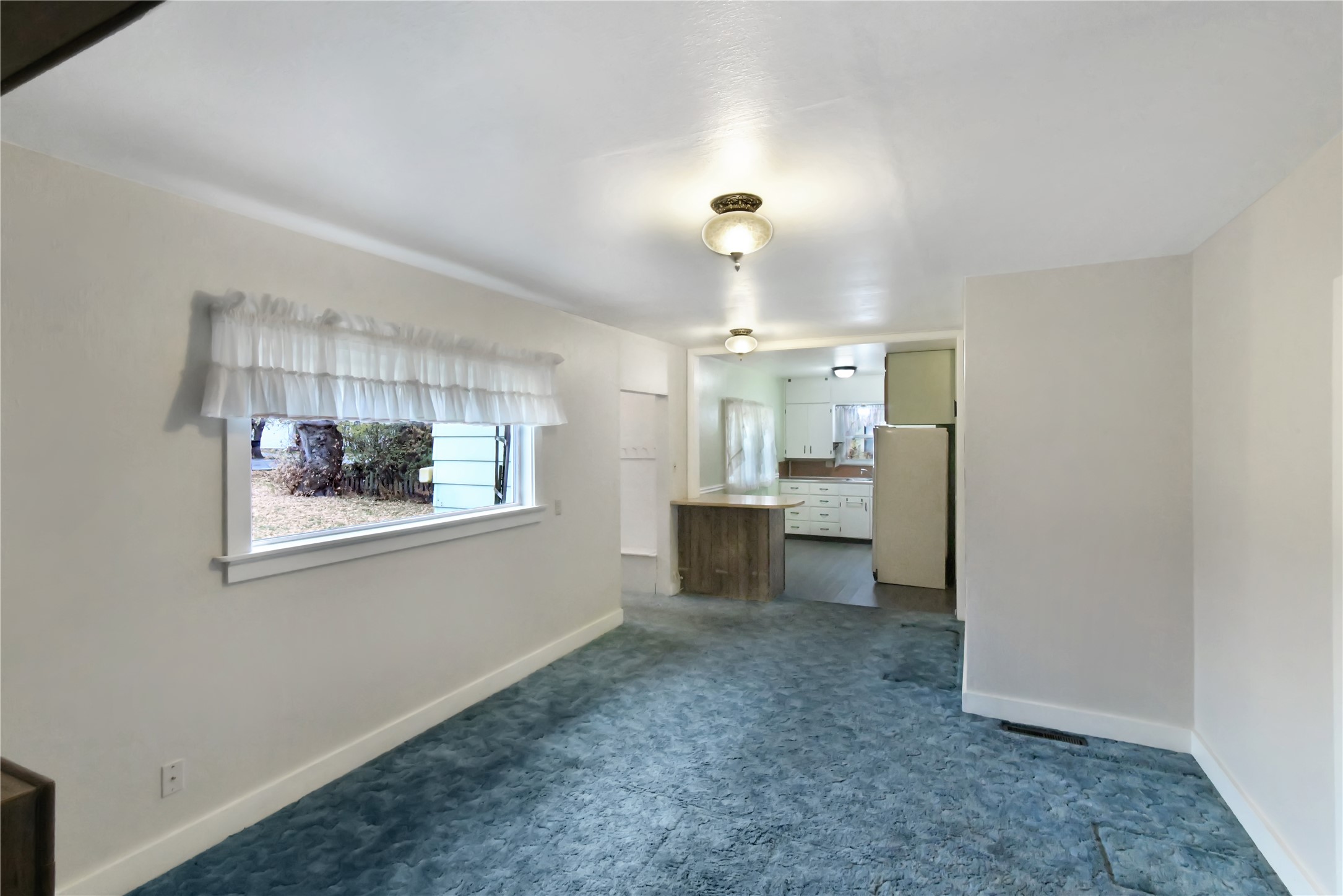 2222 S 14th Street W