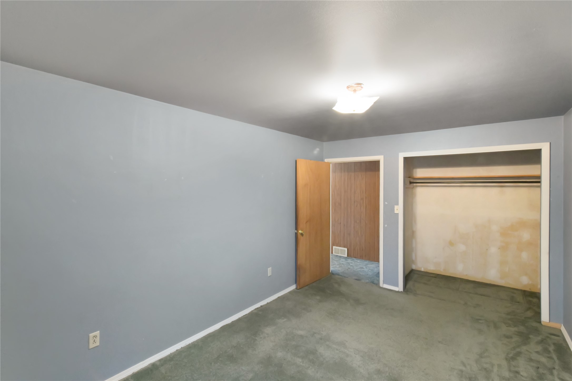 2222 S 14th Street W