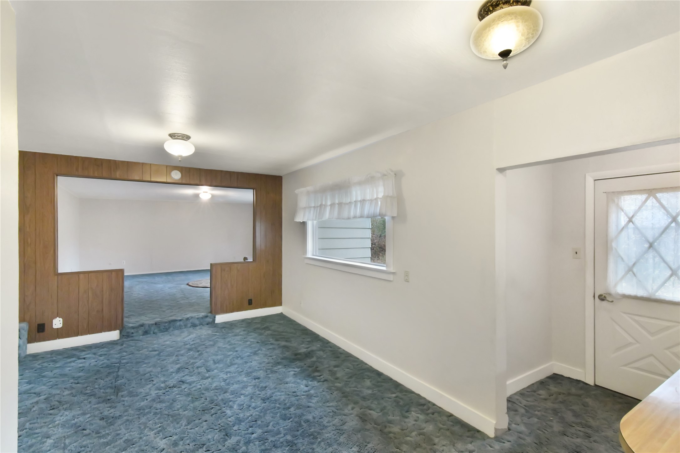 2222 S 14th Street W