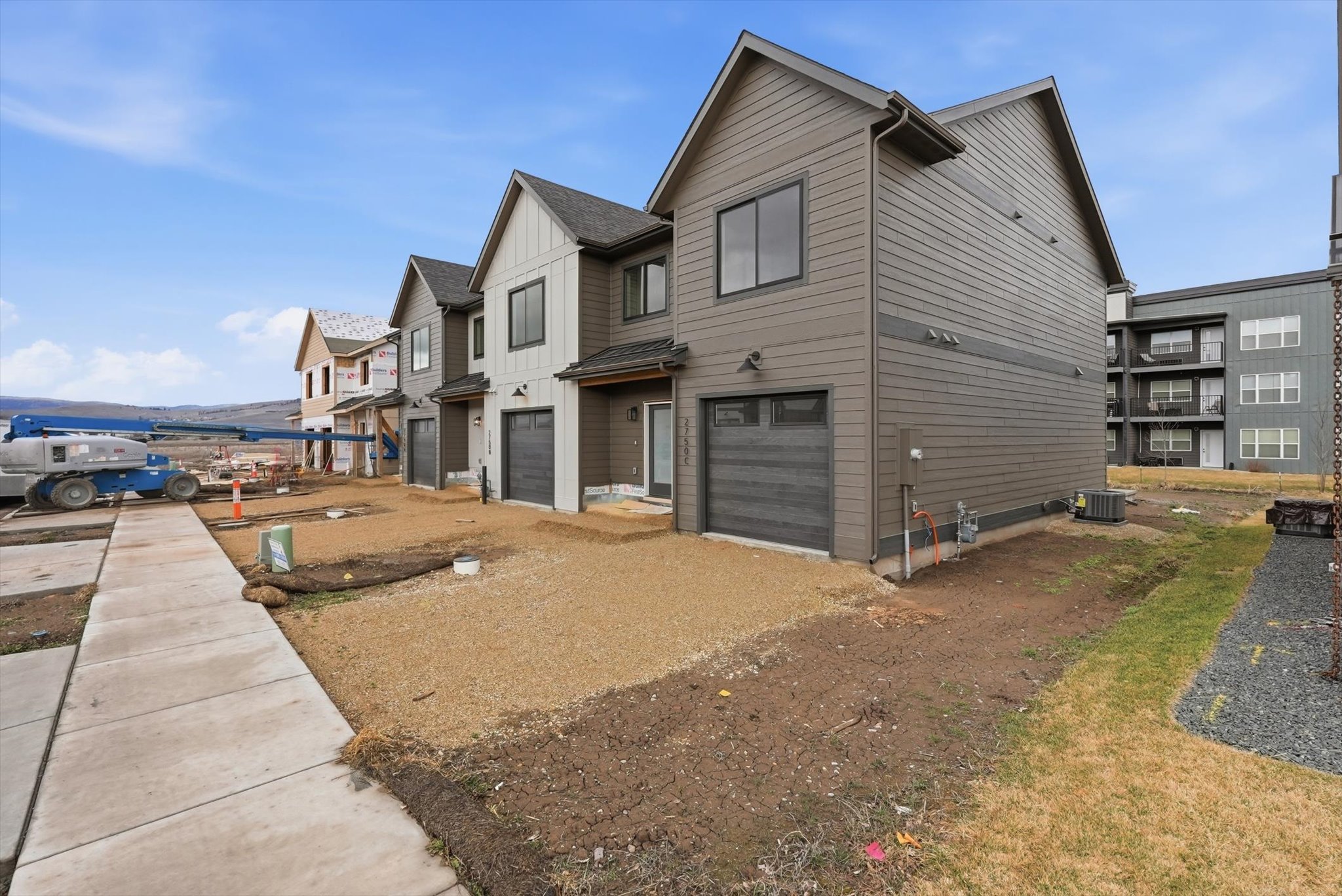 2750 Riata Road A, B, C