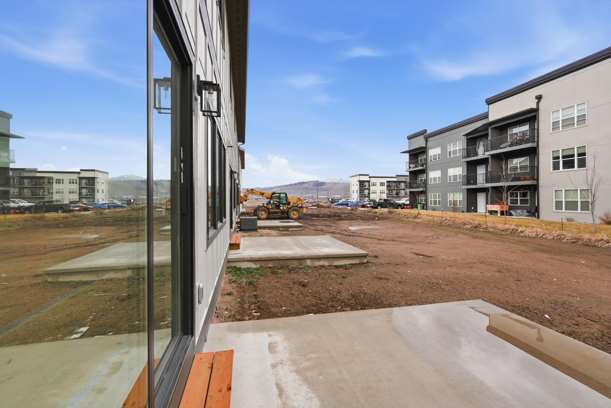 2750 Riata Road A, B, C