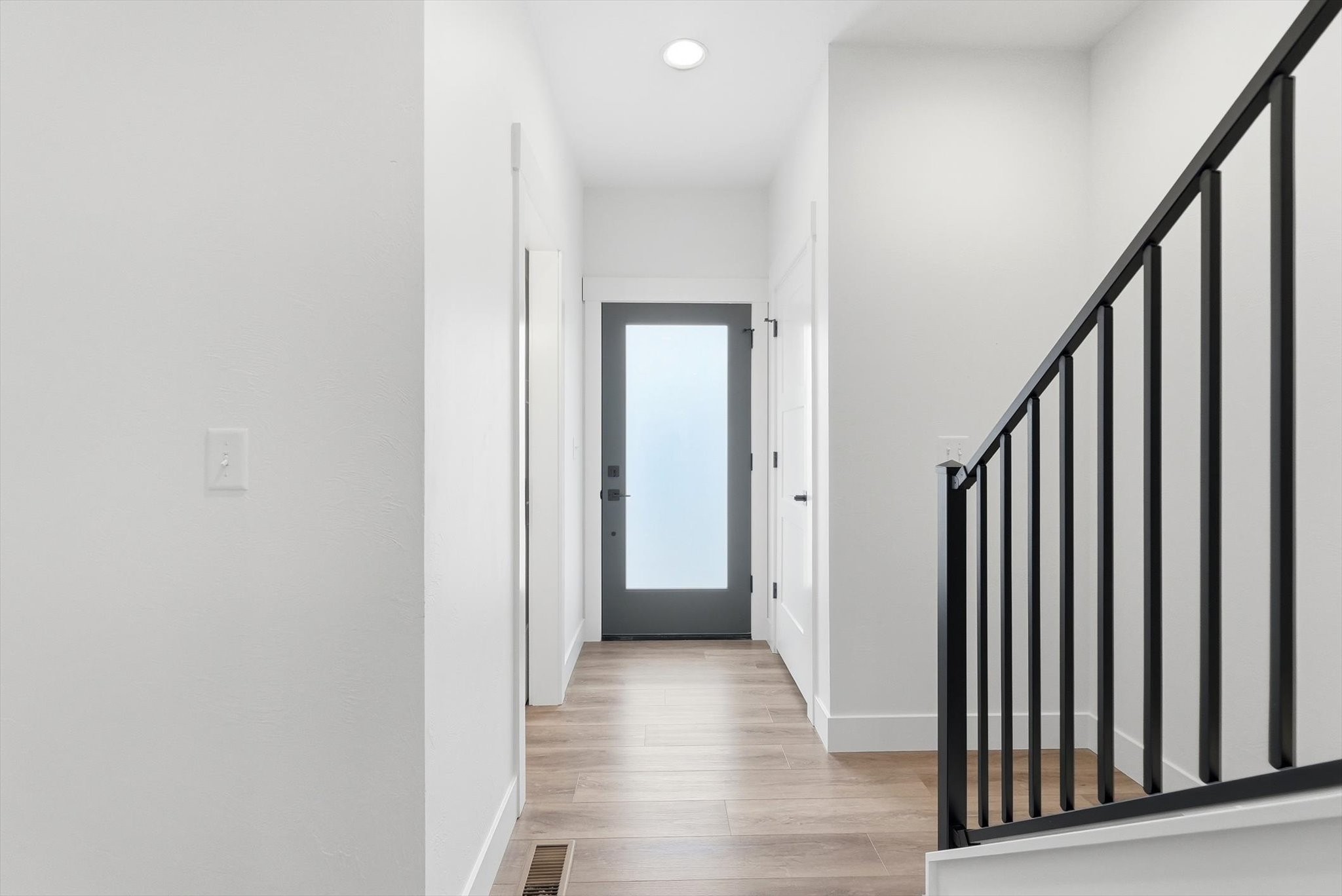 2750 Riata Road A, B, C