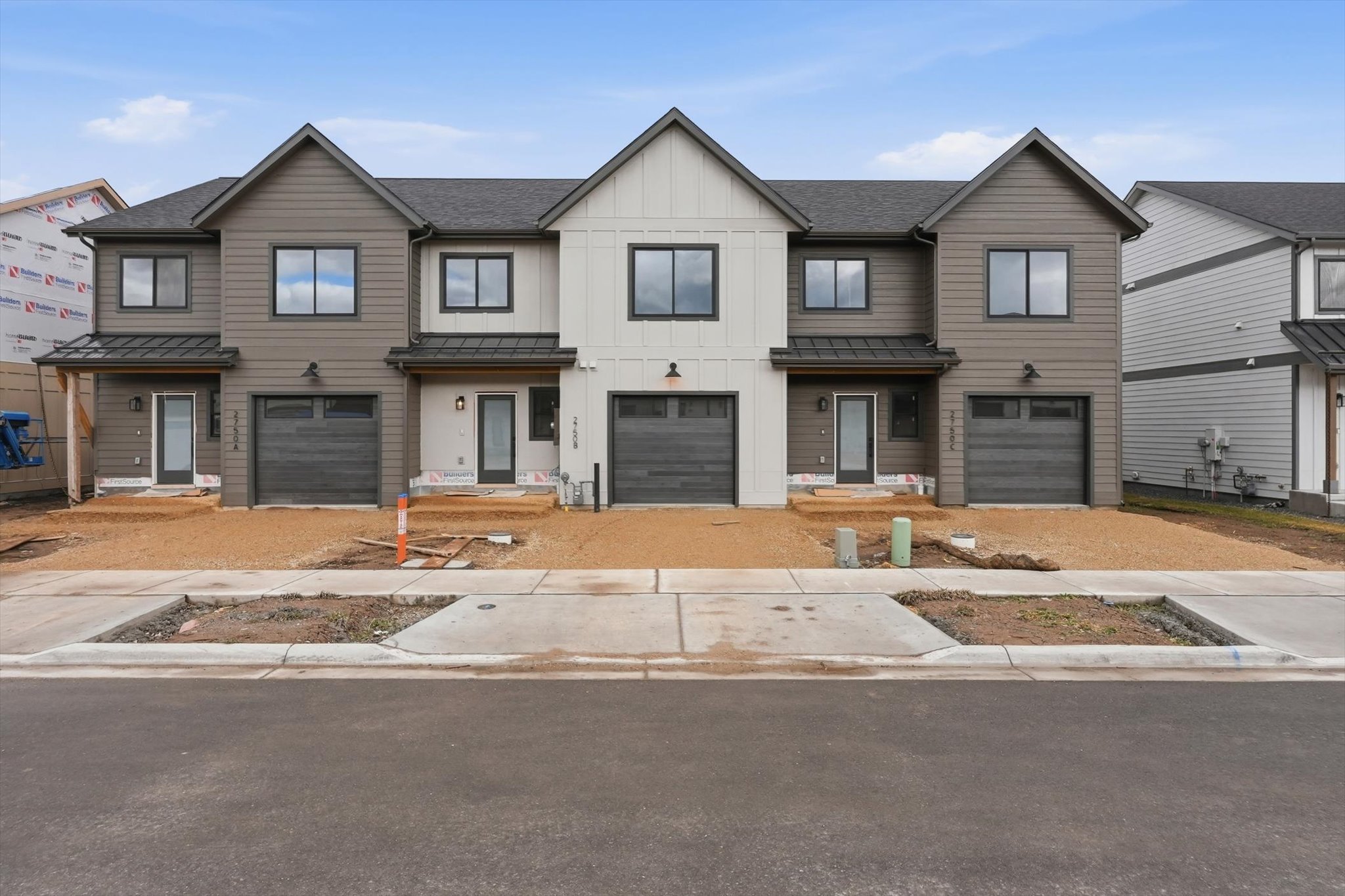 2750 Riata Road A, B, C