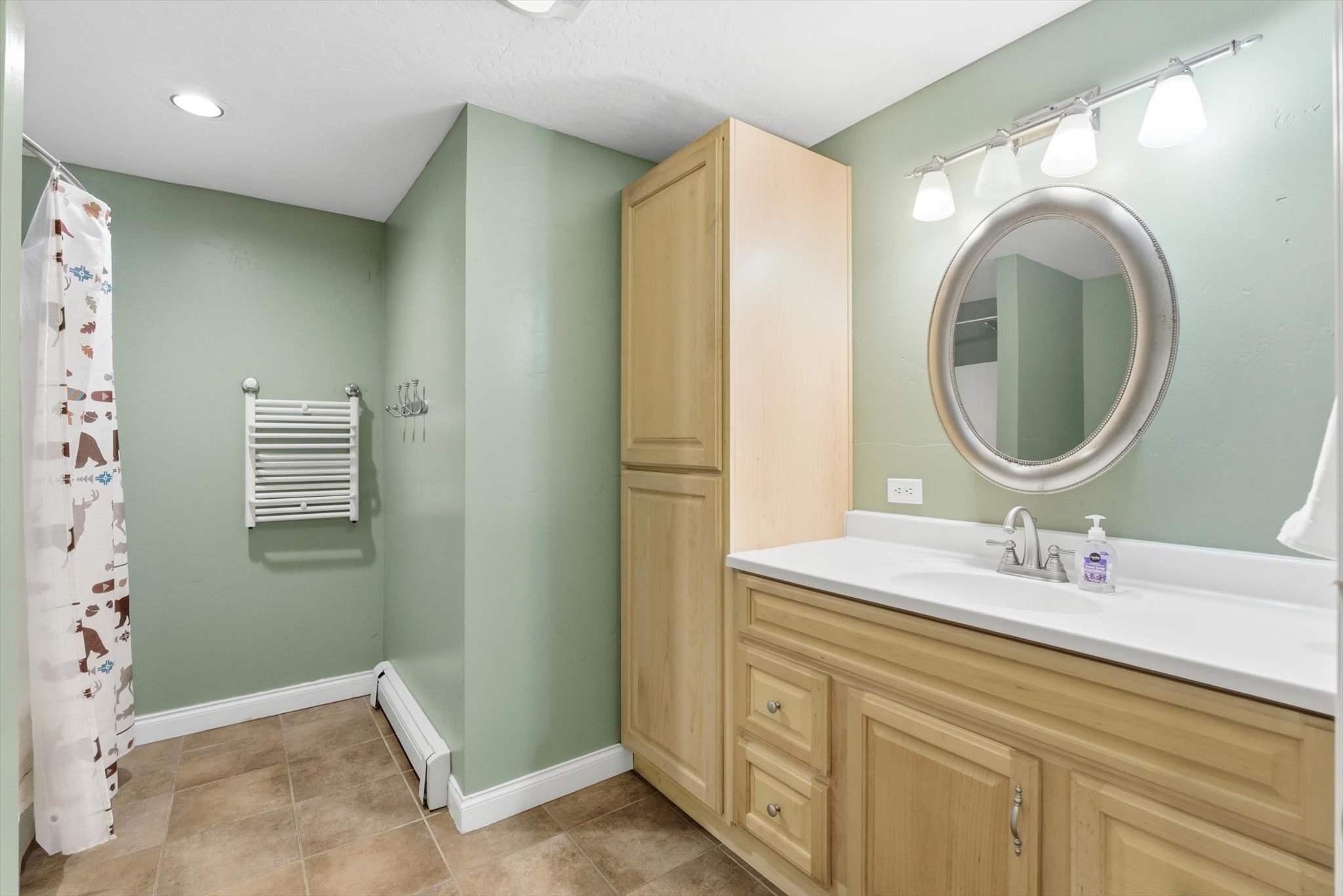 12505 Flora Drive