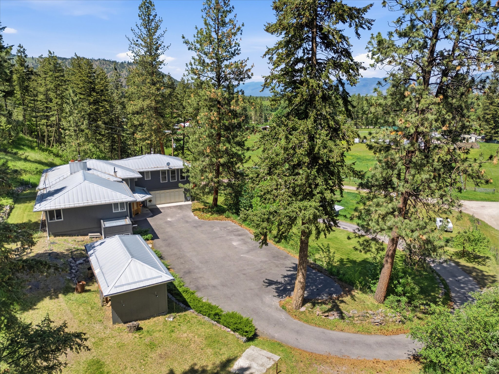 12505 Flora Drive