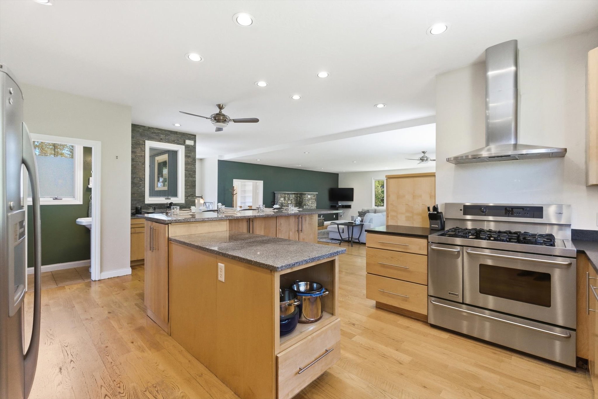 12505 Flora Drive