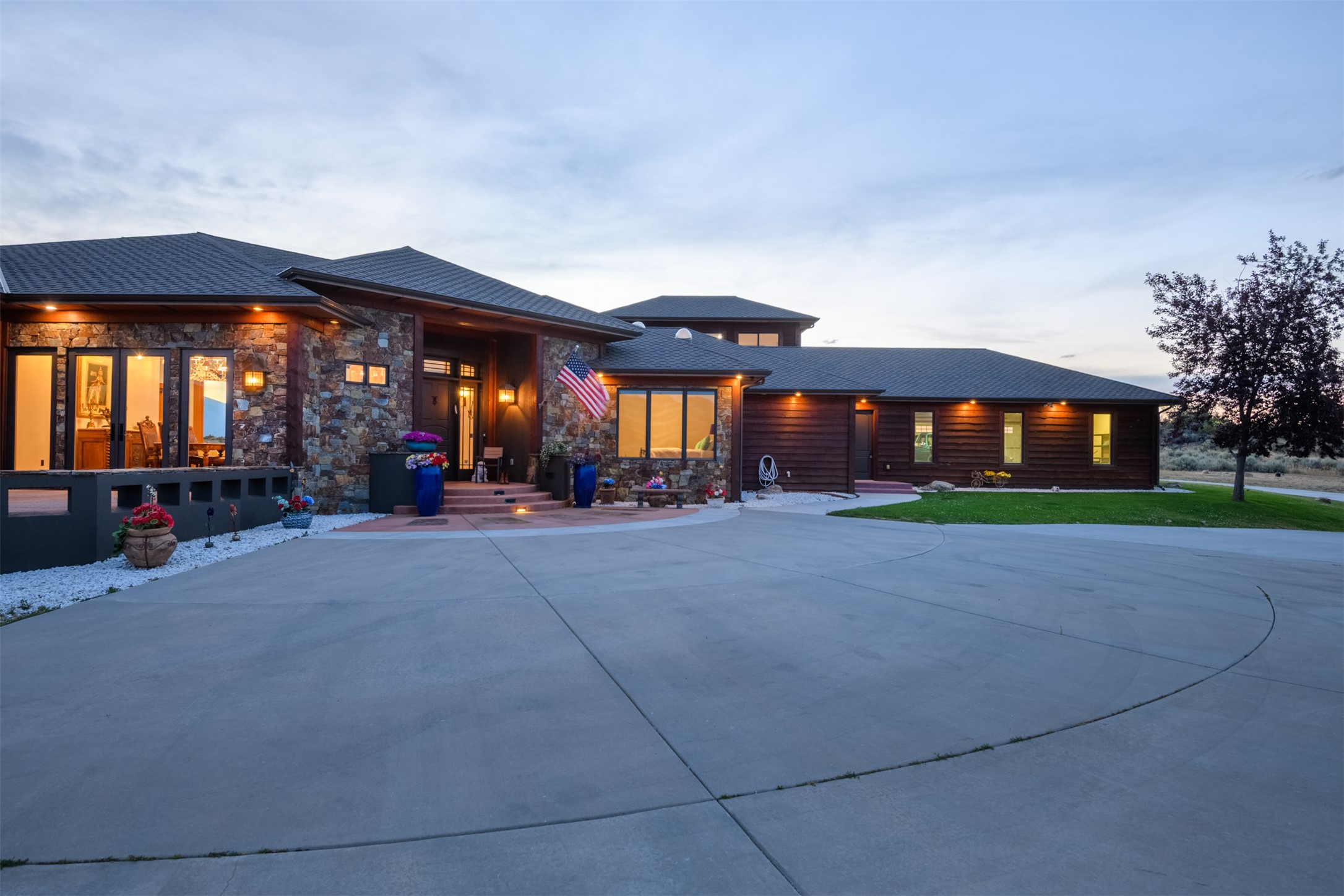 555 Skyfire Drive