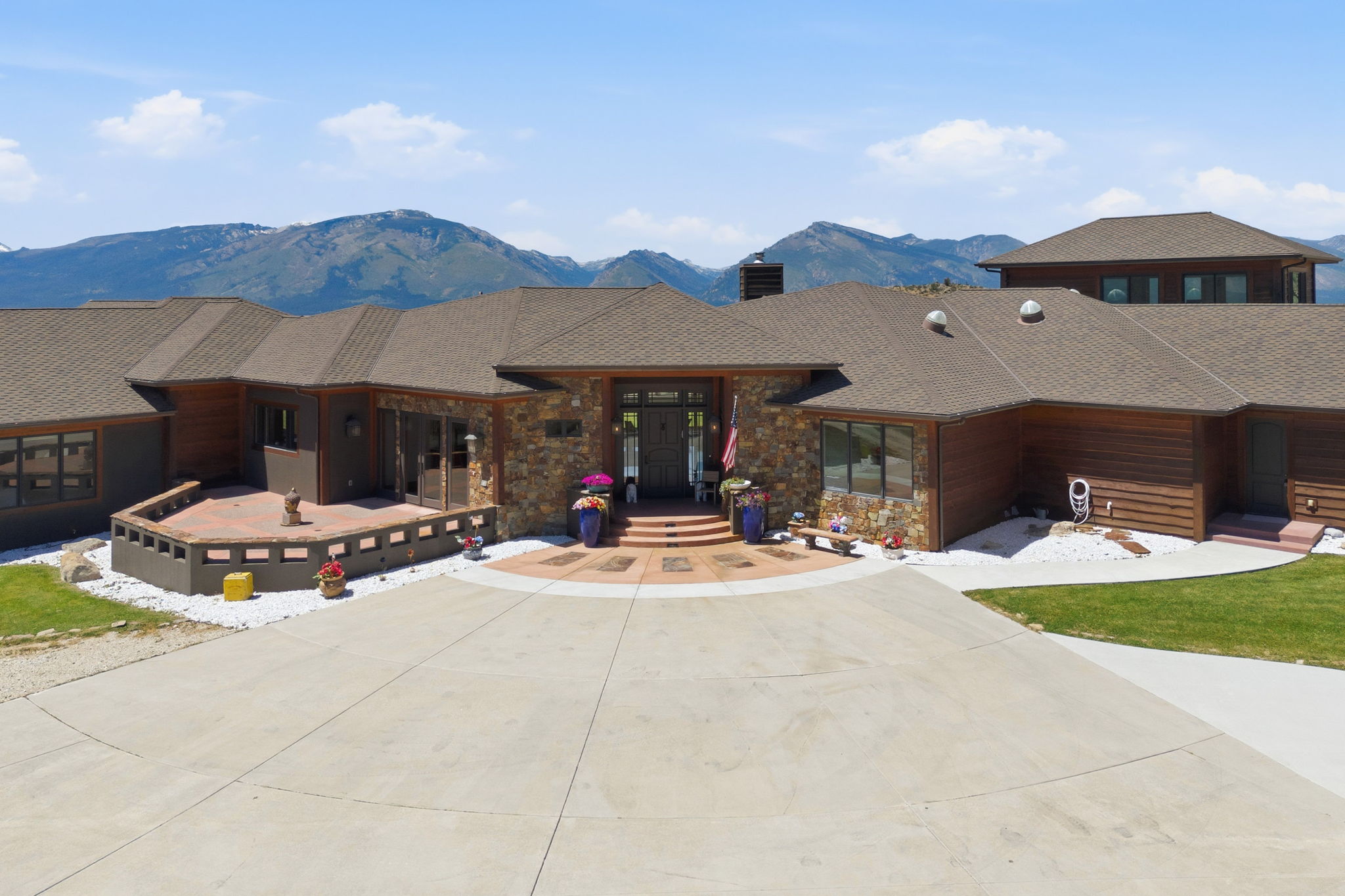 555 Skyfire Drive