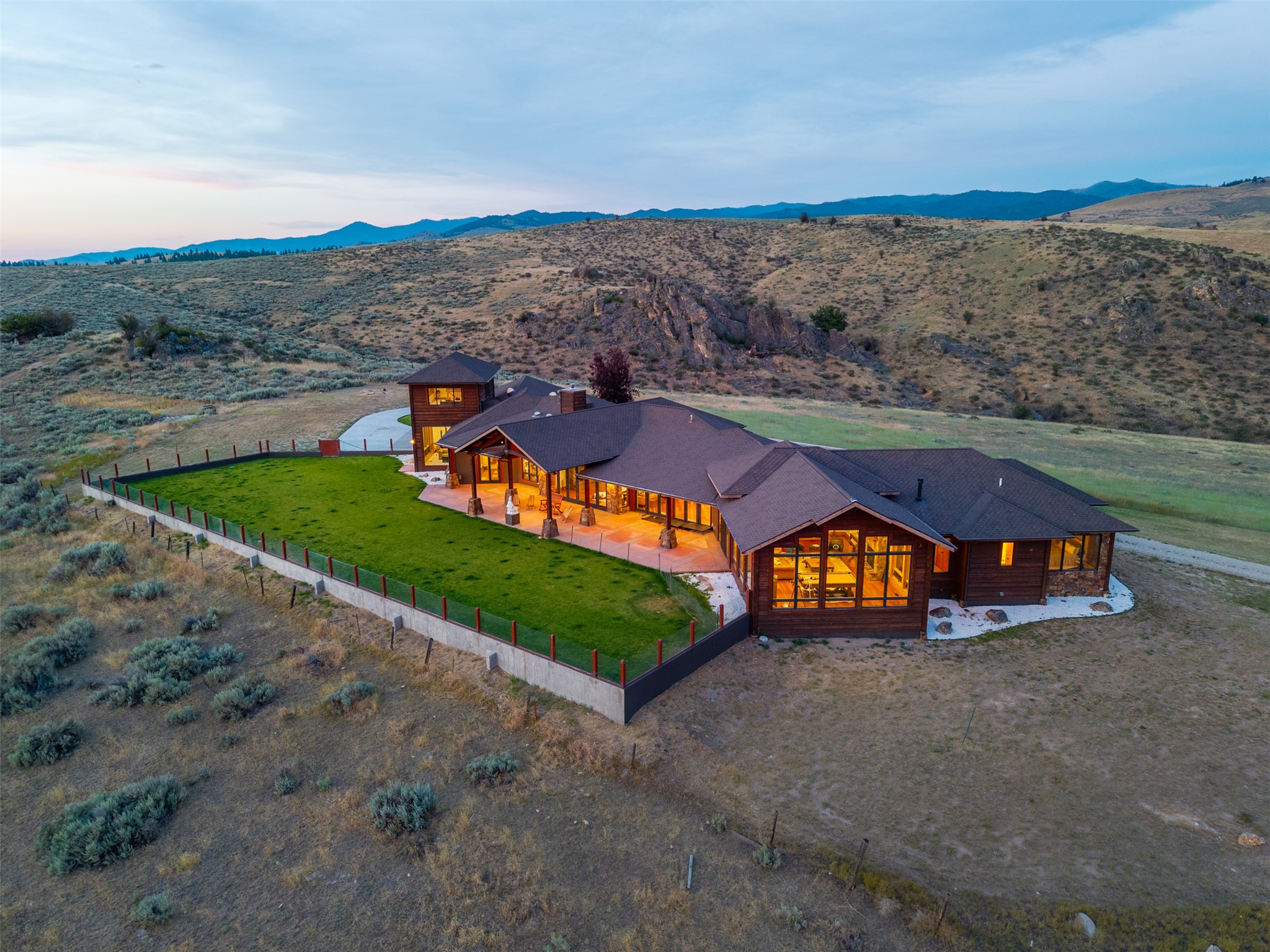 555 Skyfire Drive