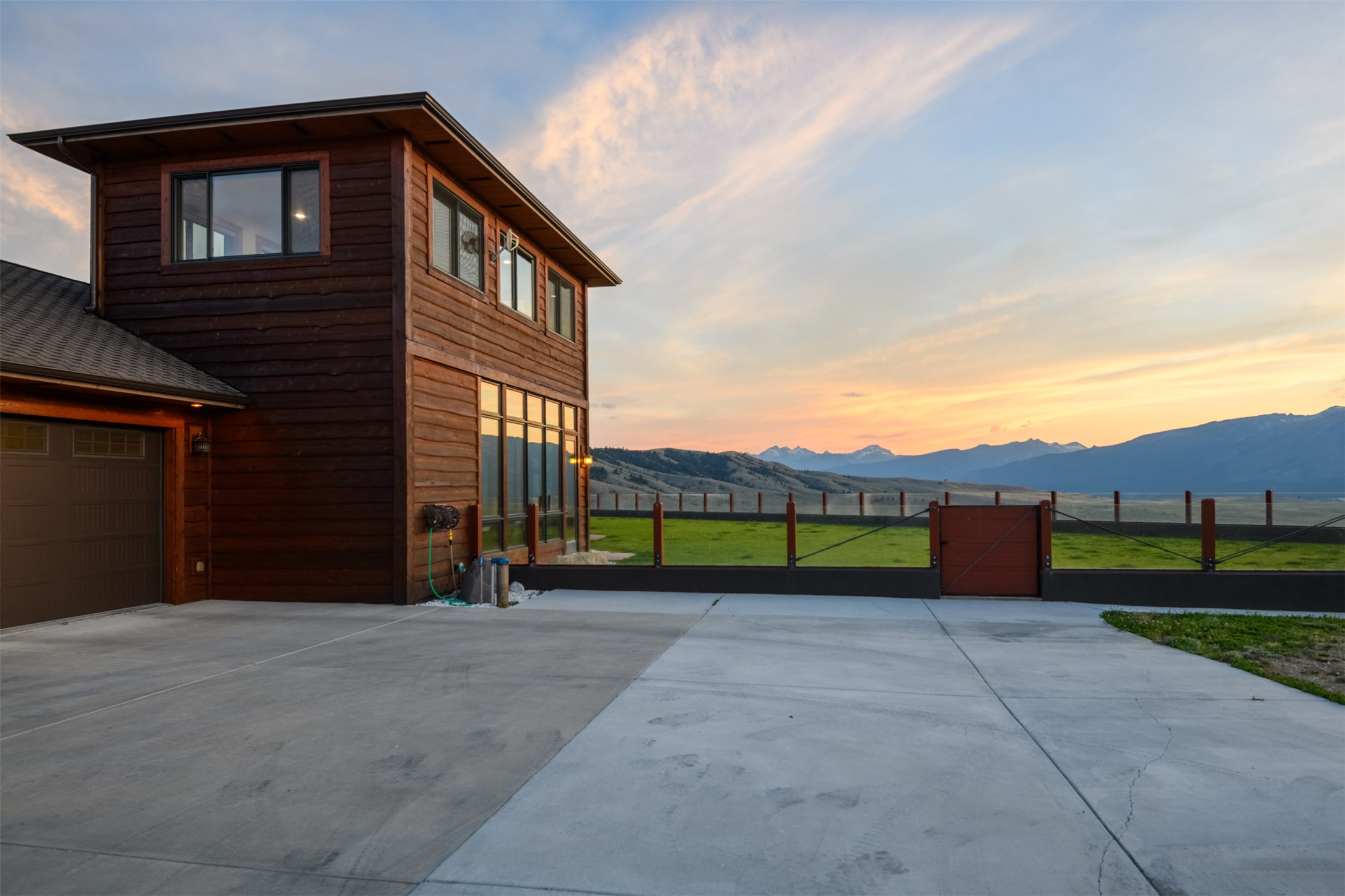 555 Skyfire Drive