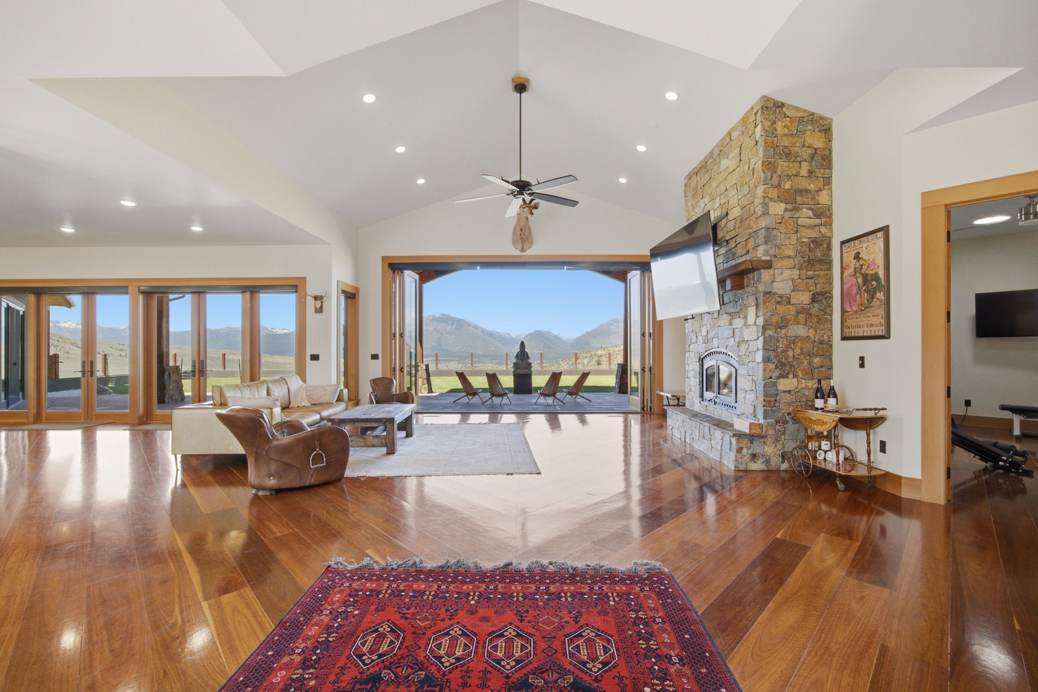 555 Skyfire Drive