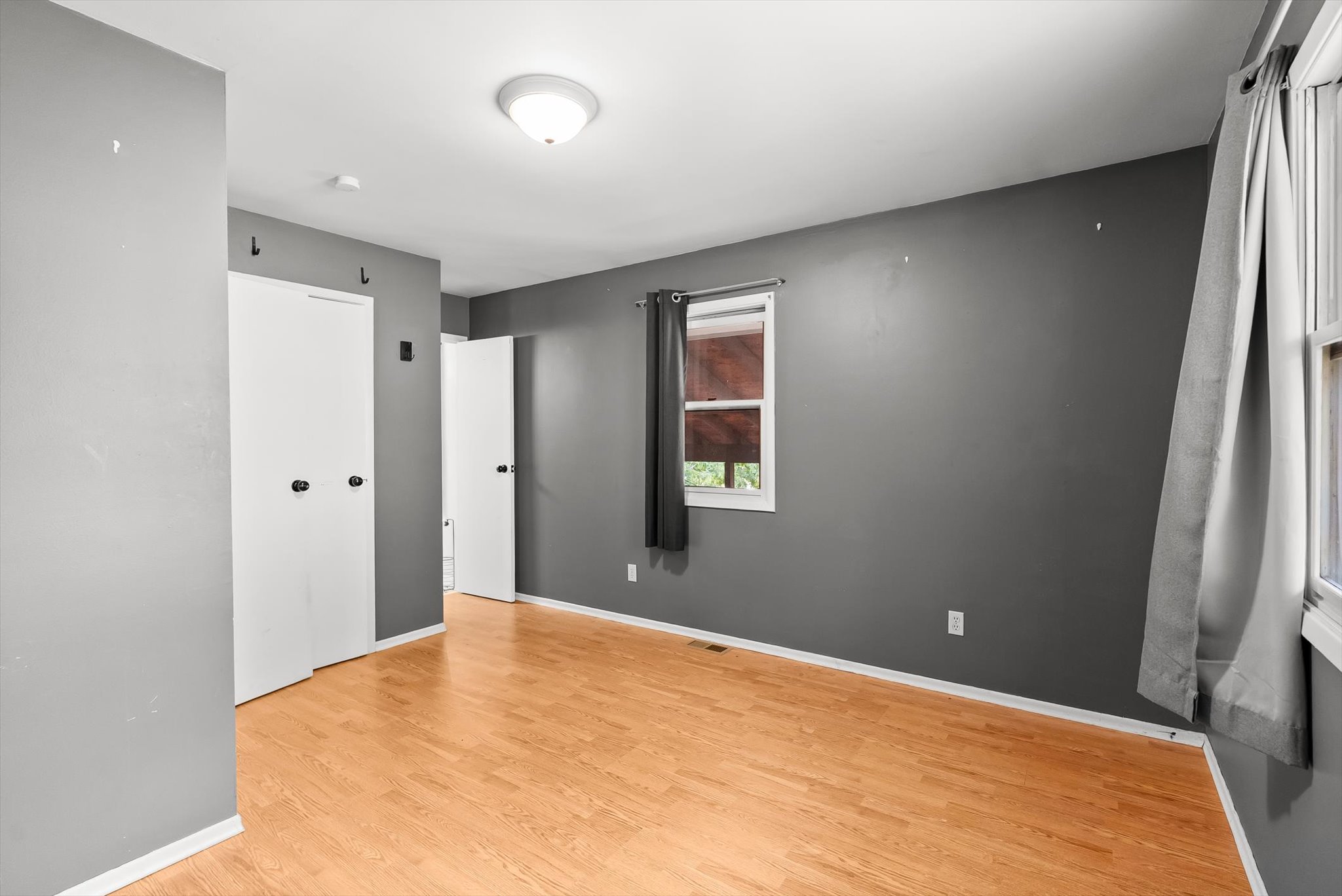 215 Dixon Avenue