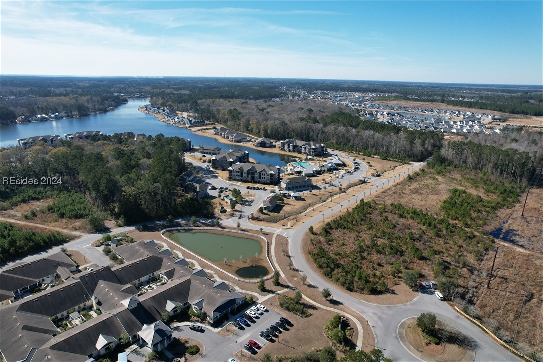 3 Hampton Lake Drive