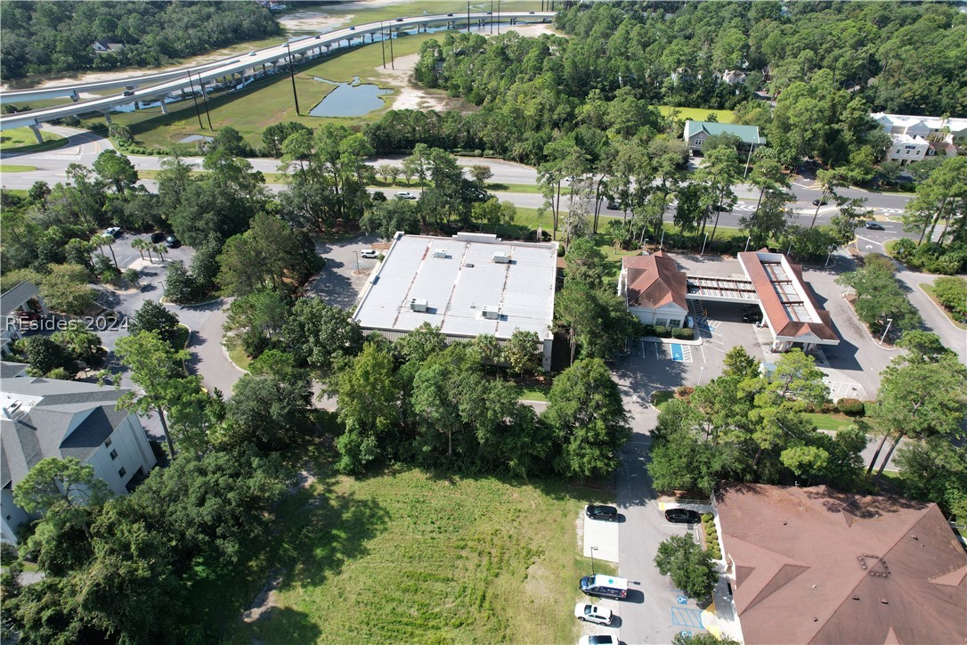 23 Moss Creek Village