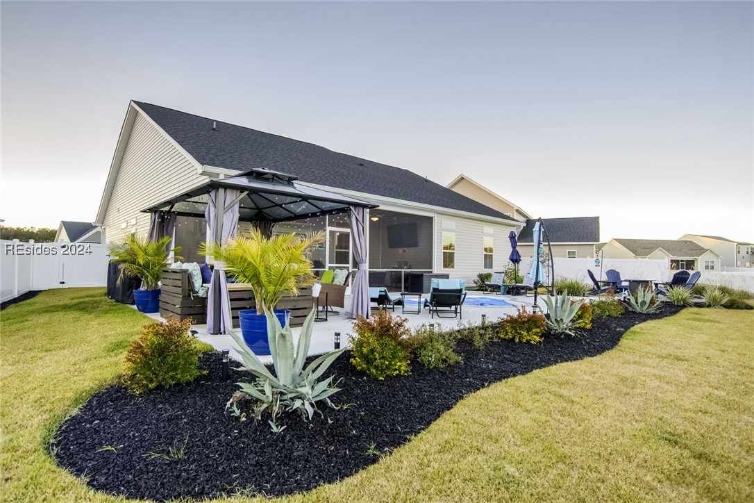 95 Garrison Court