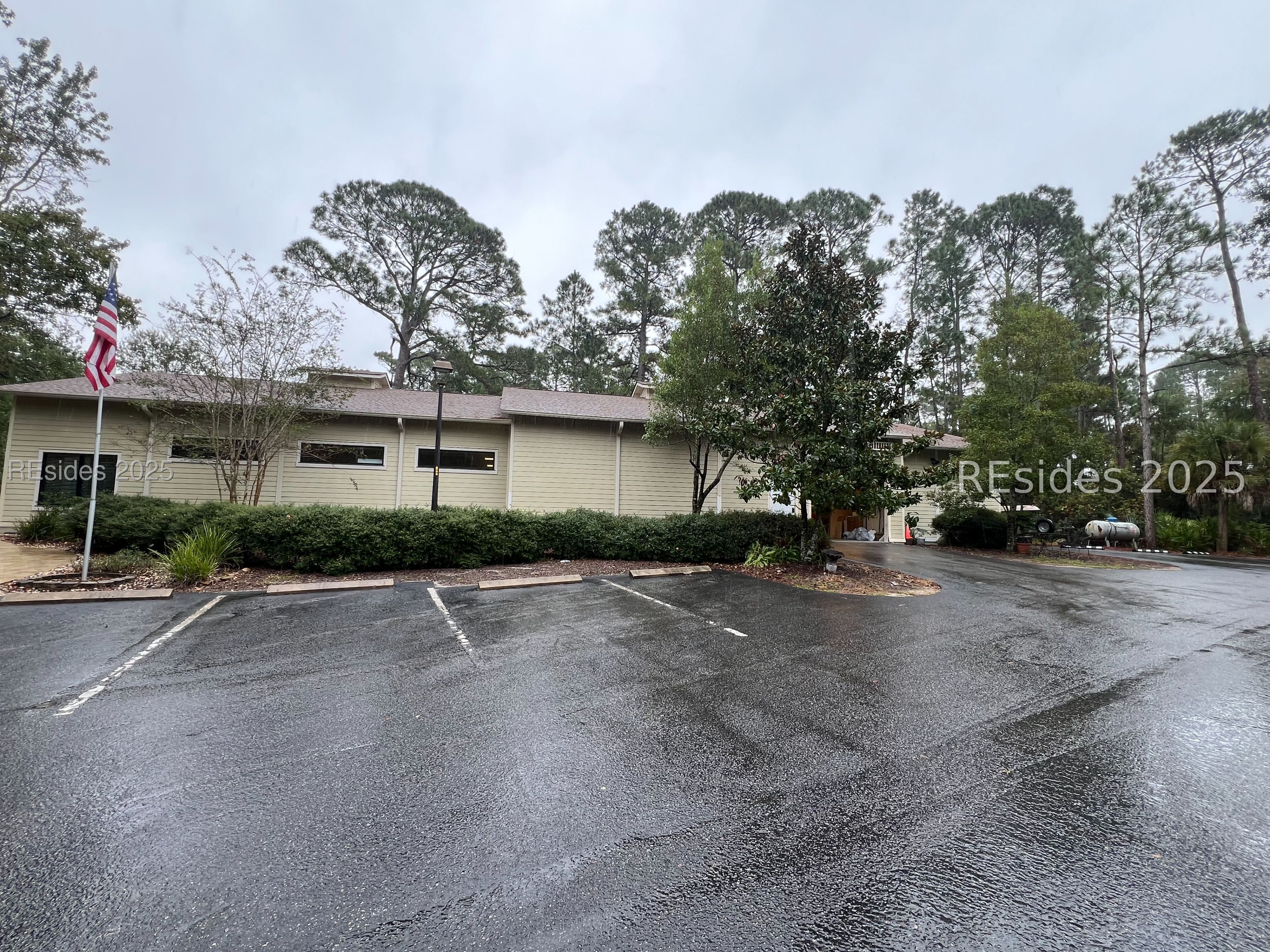 14 Palmetto Business Park Road