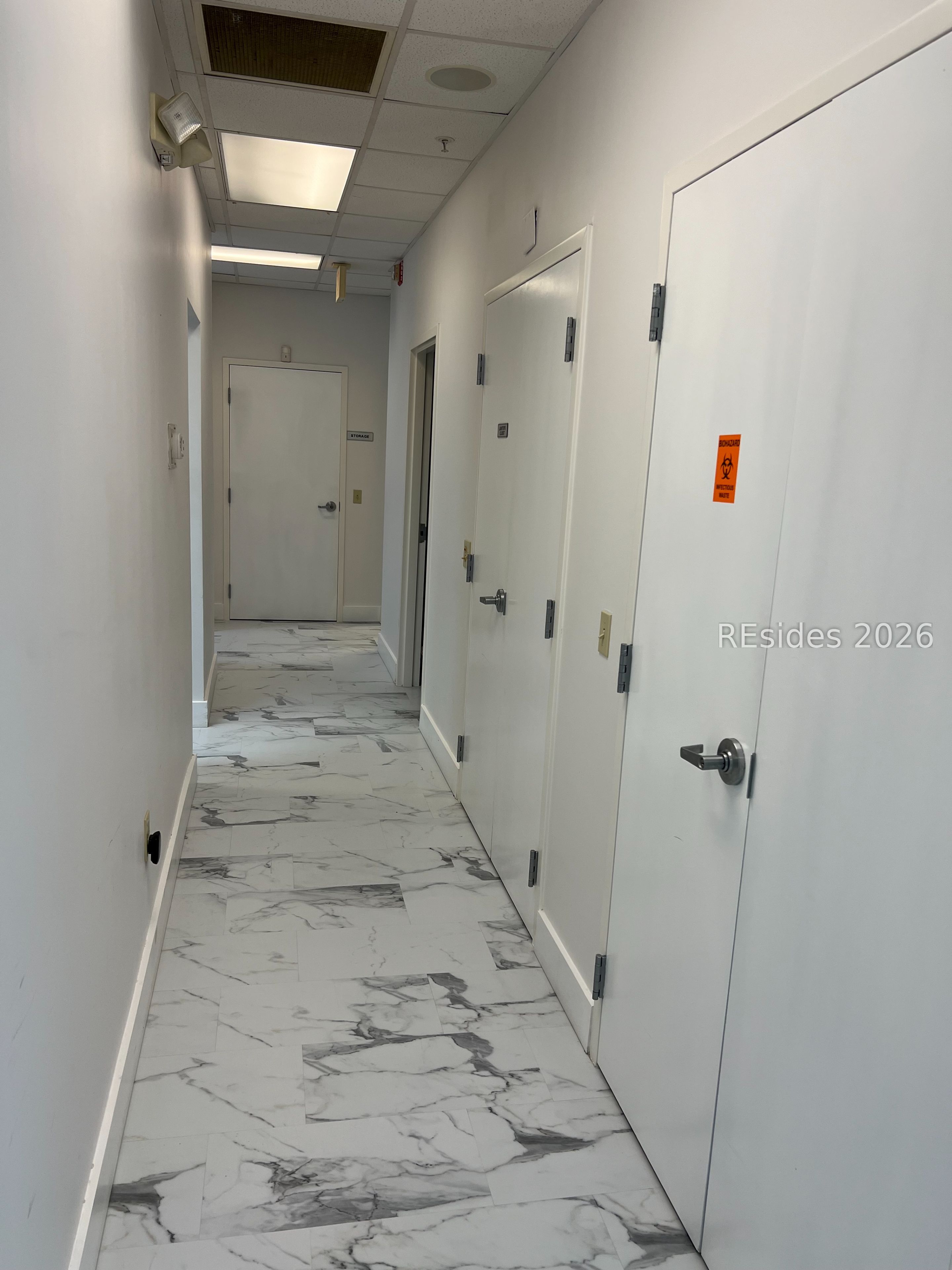 14 Oak Forest Road Unit: 100D