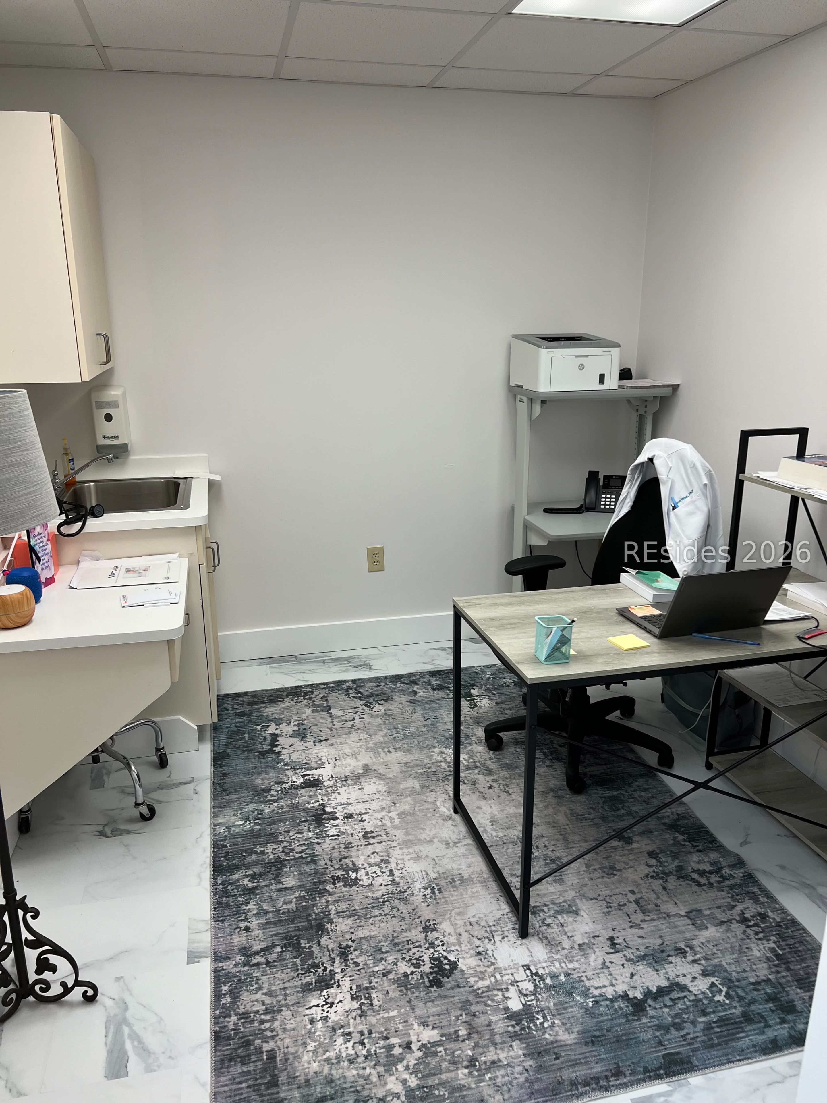 14 Oak Forest Road Unit: 100D