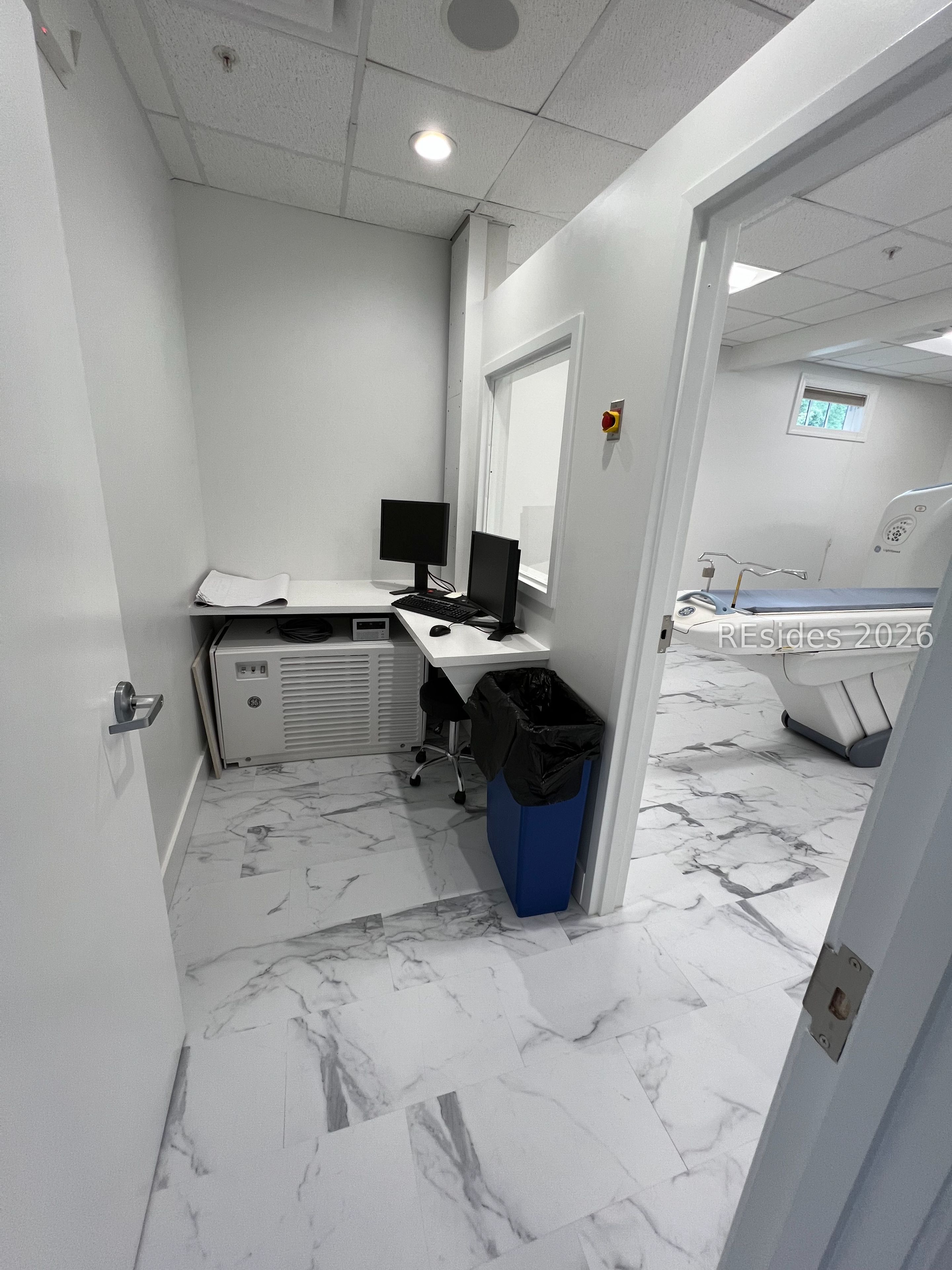 14 Oak Forest Road Unit: 100D