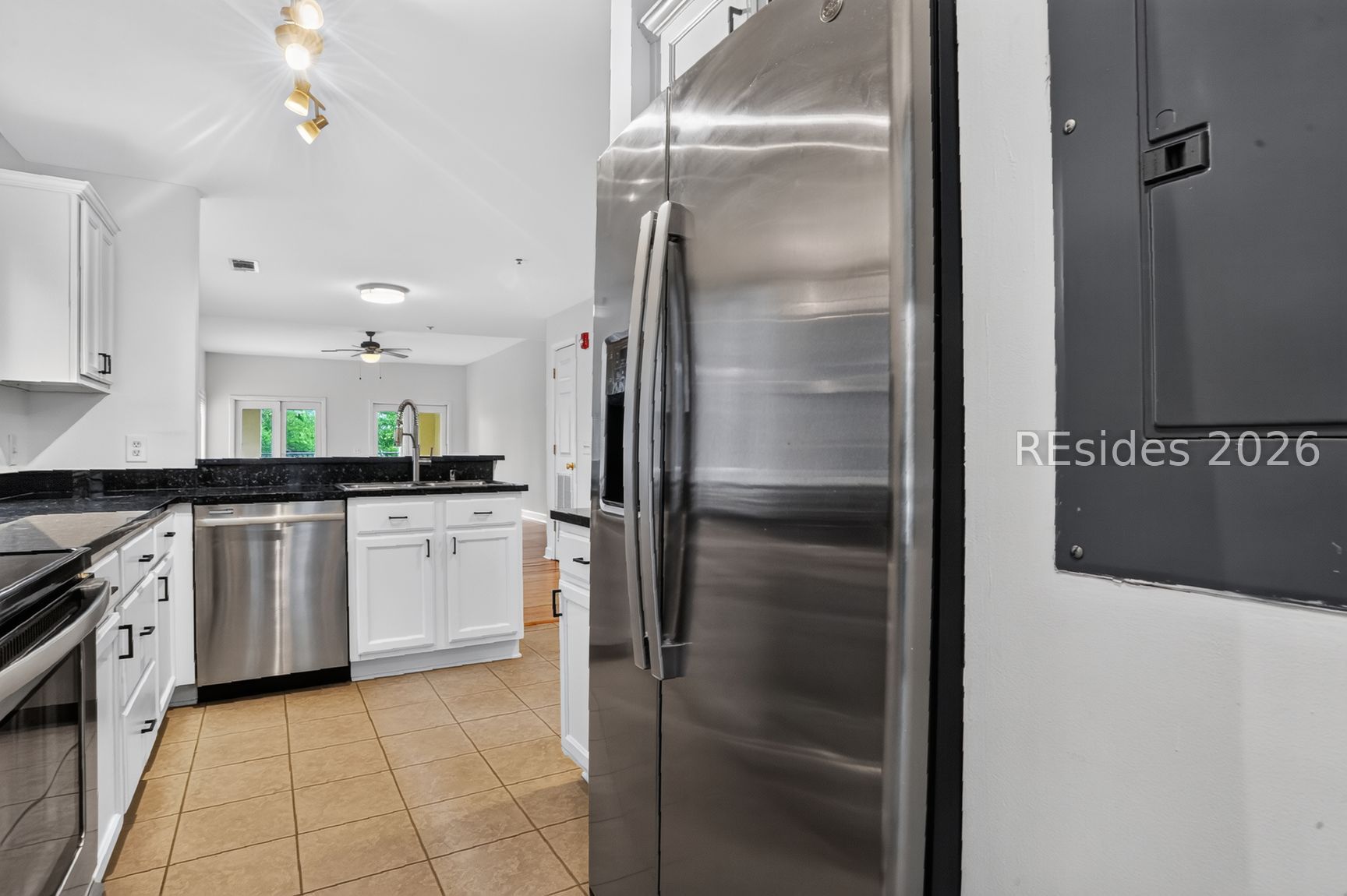 14 Johnston Way Unit: 13E