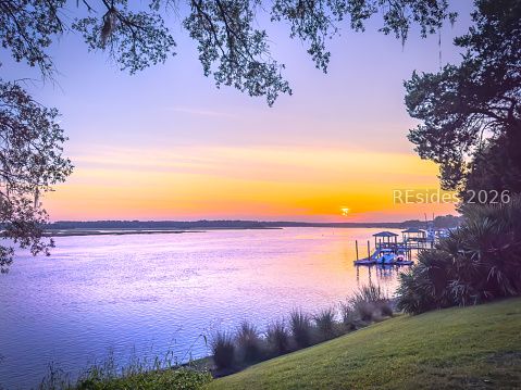 14 Johnston Way Unit: 13E