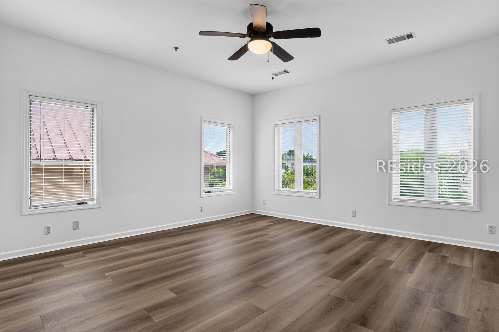 14 Johnston Way Unit: 13E