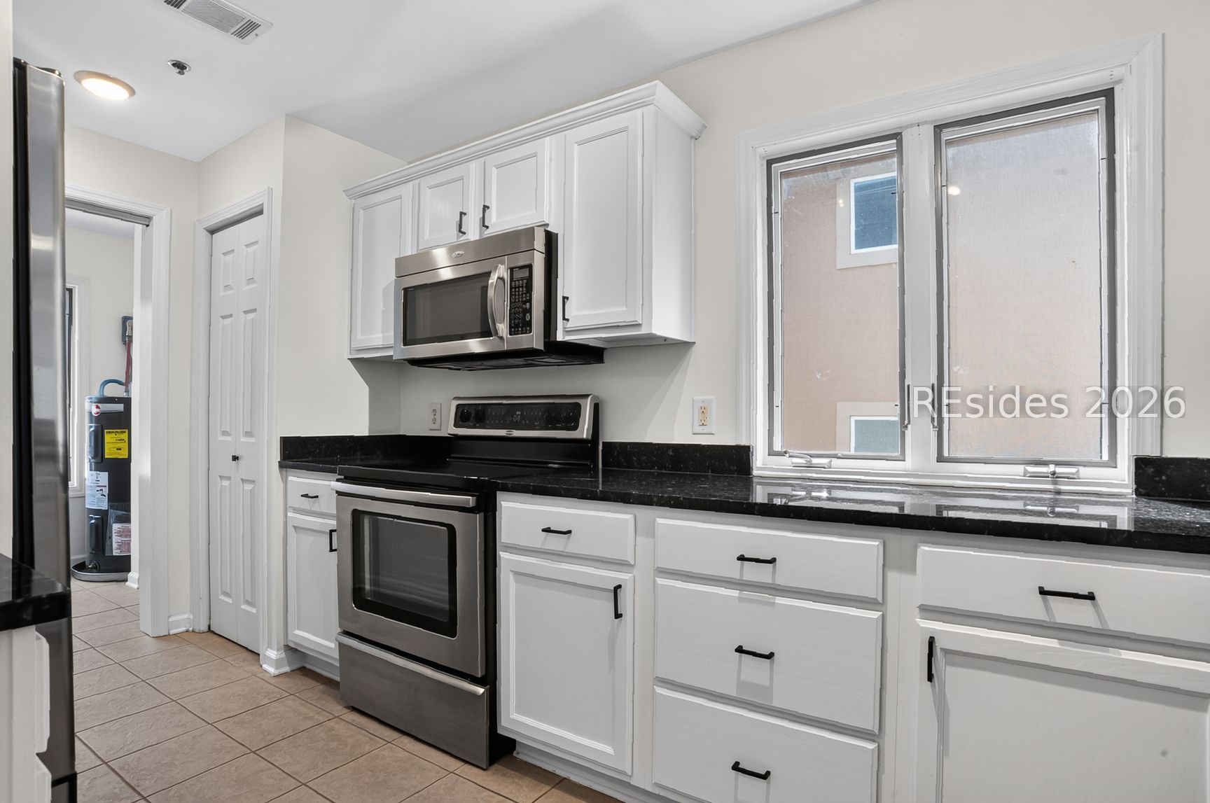 14 Johnston Way Unit: 13E