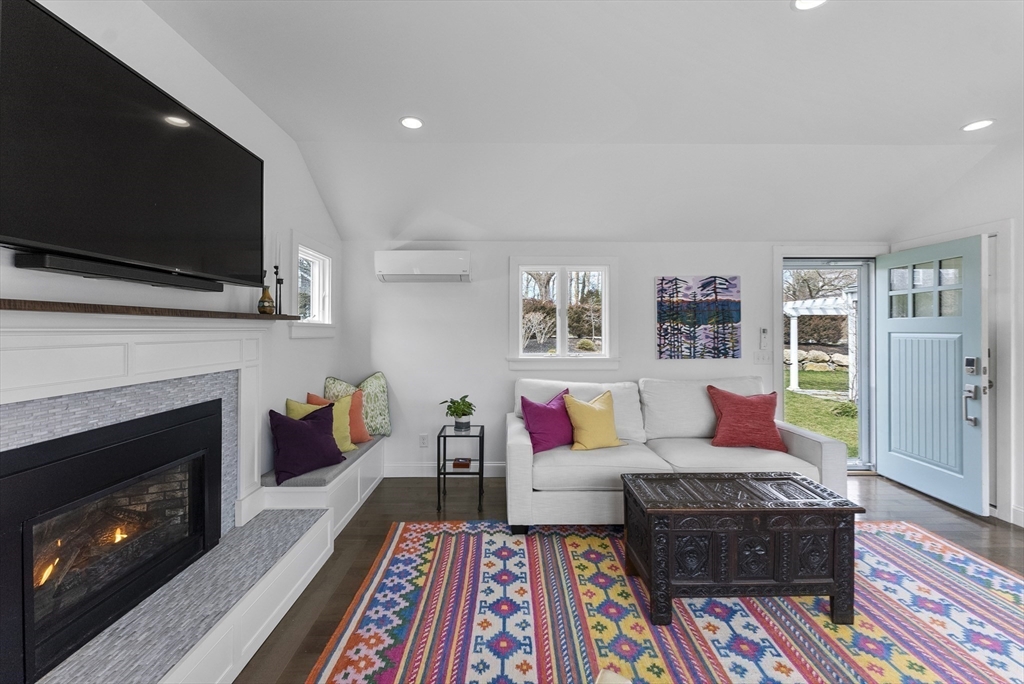 371 Cedar Street