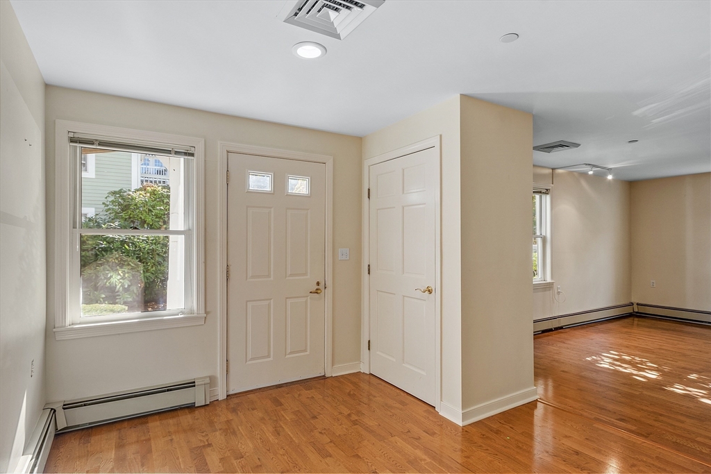 140 Lincoln Rd Unit: 117