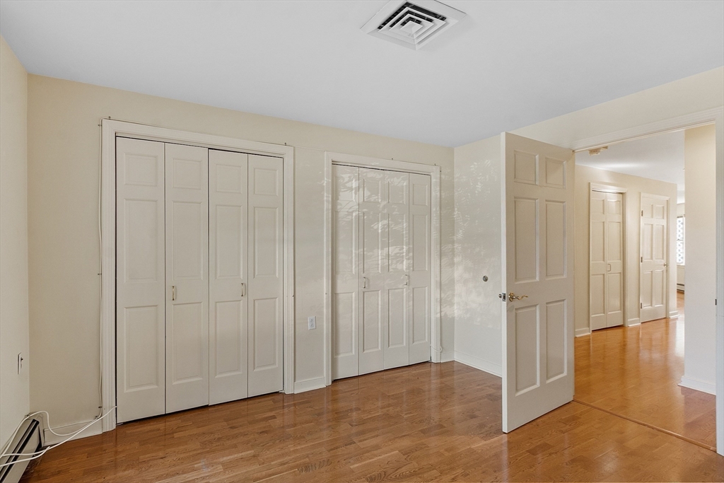 140 Lincoln Rd Unit: 117