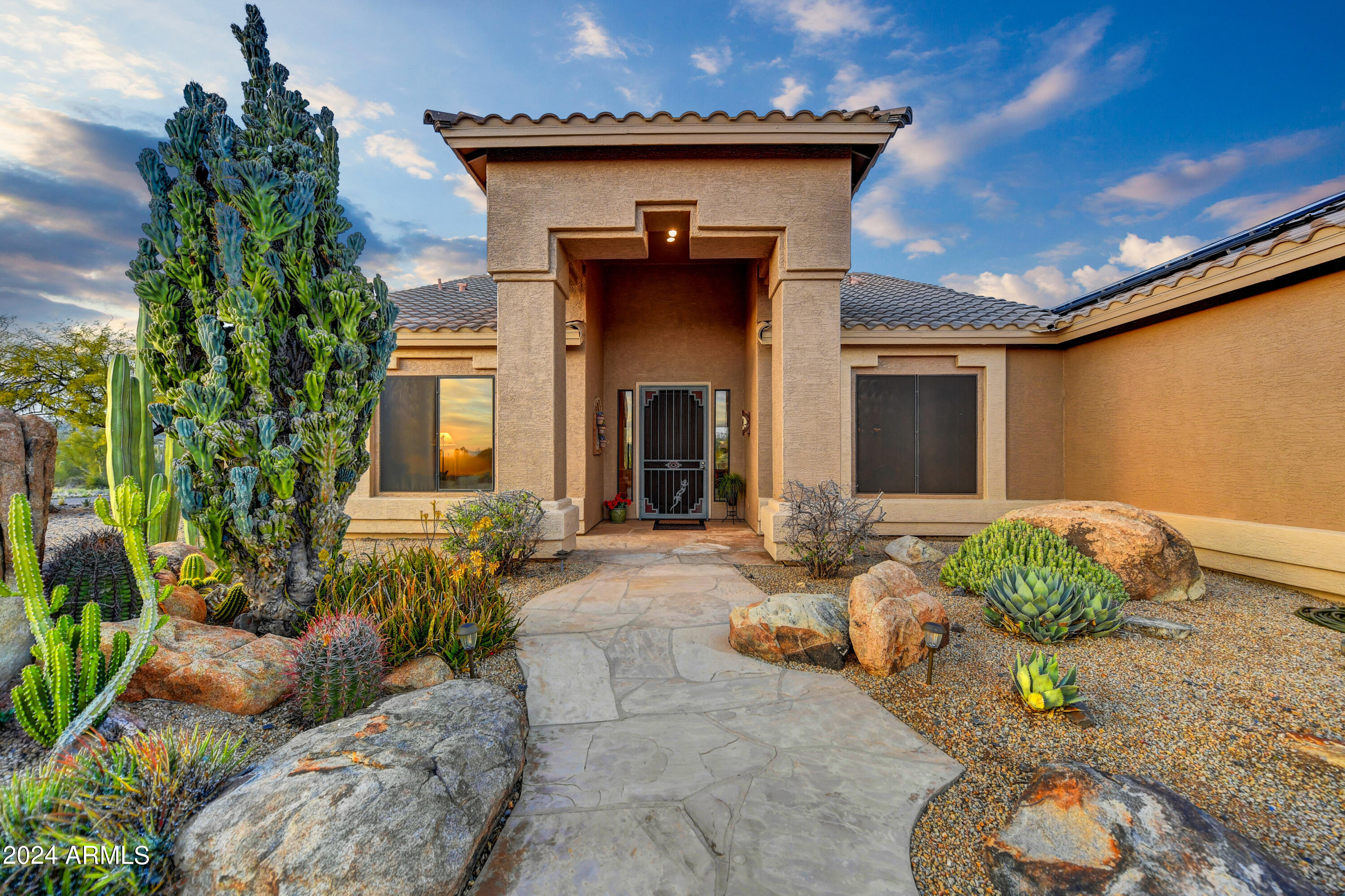 5898 E CHUCKWALLA Trail