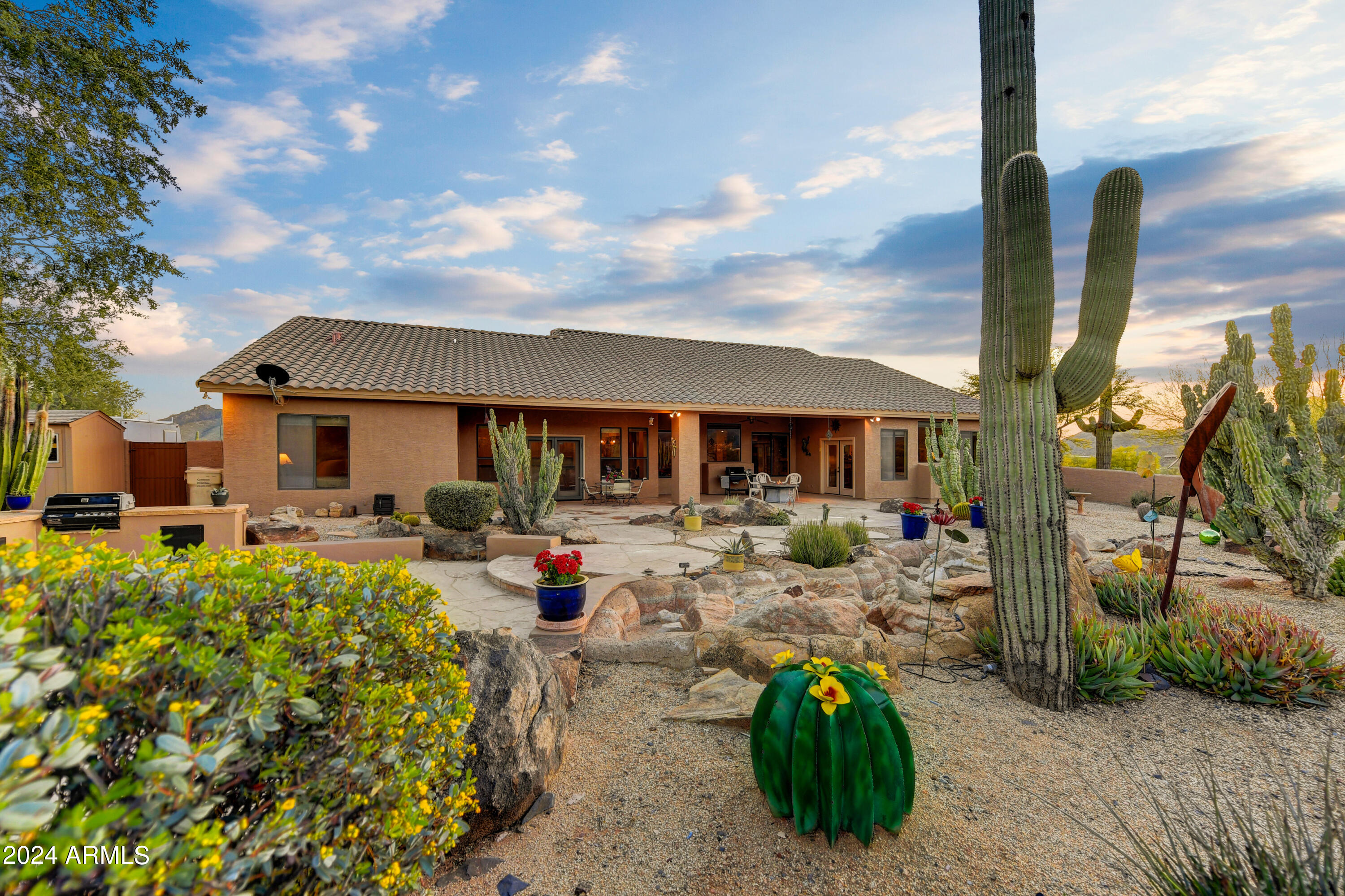 5898 E CHUCKWALLA Trail