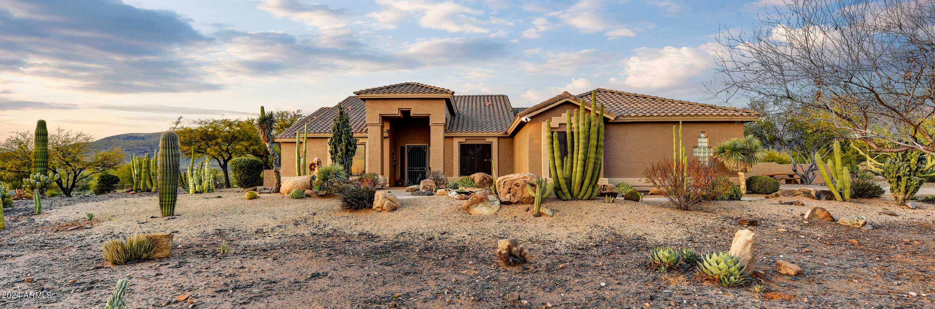 5898 E CHUCKWALLA Trail