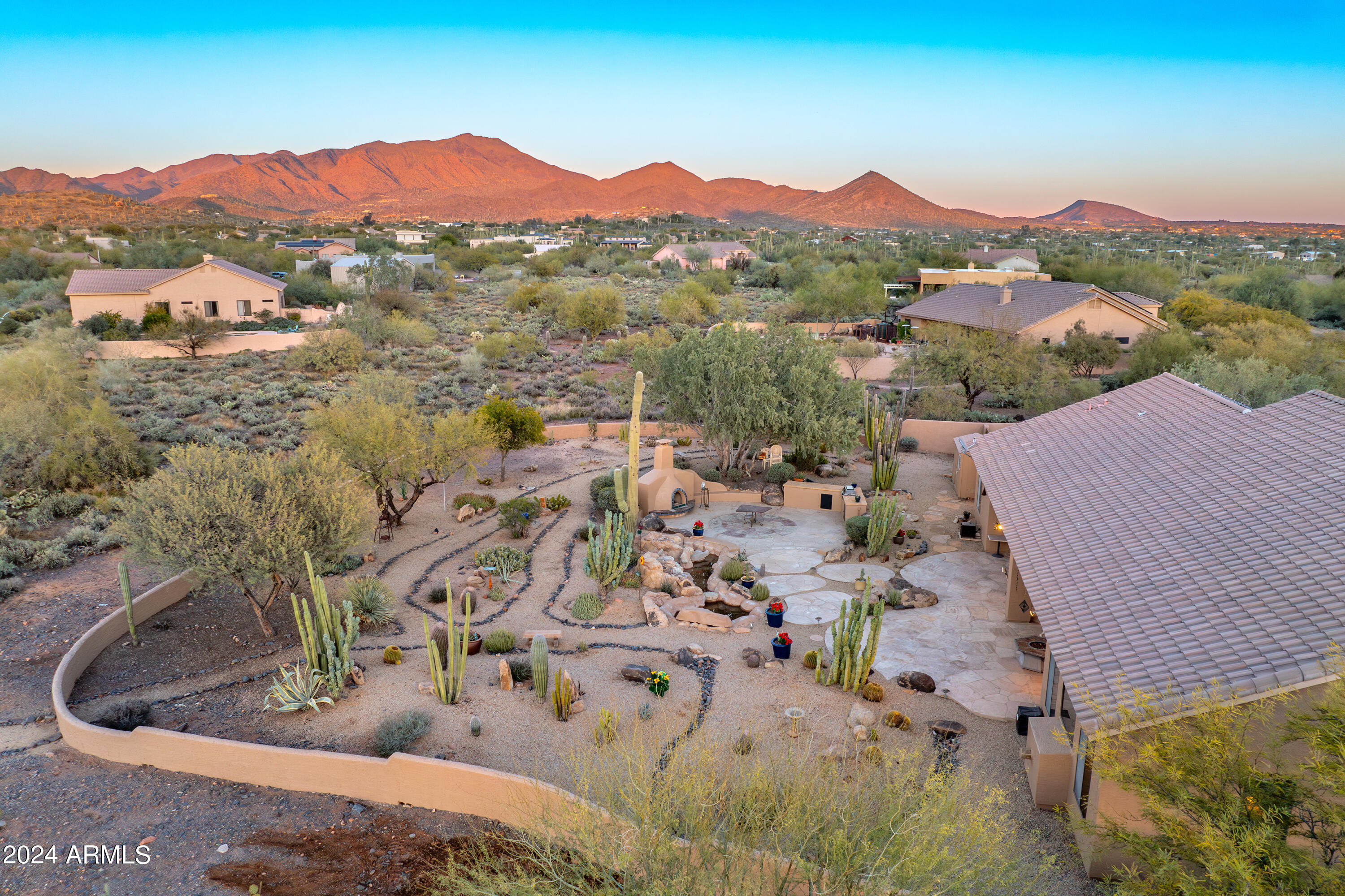 5898 E CHUCKWALLA Trail