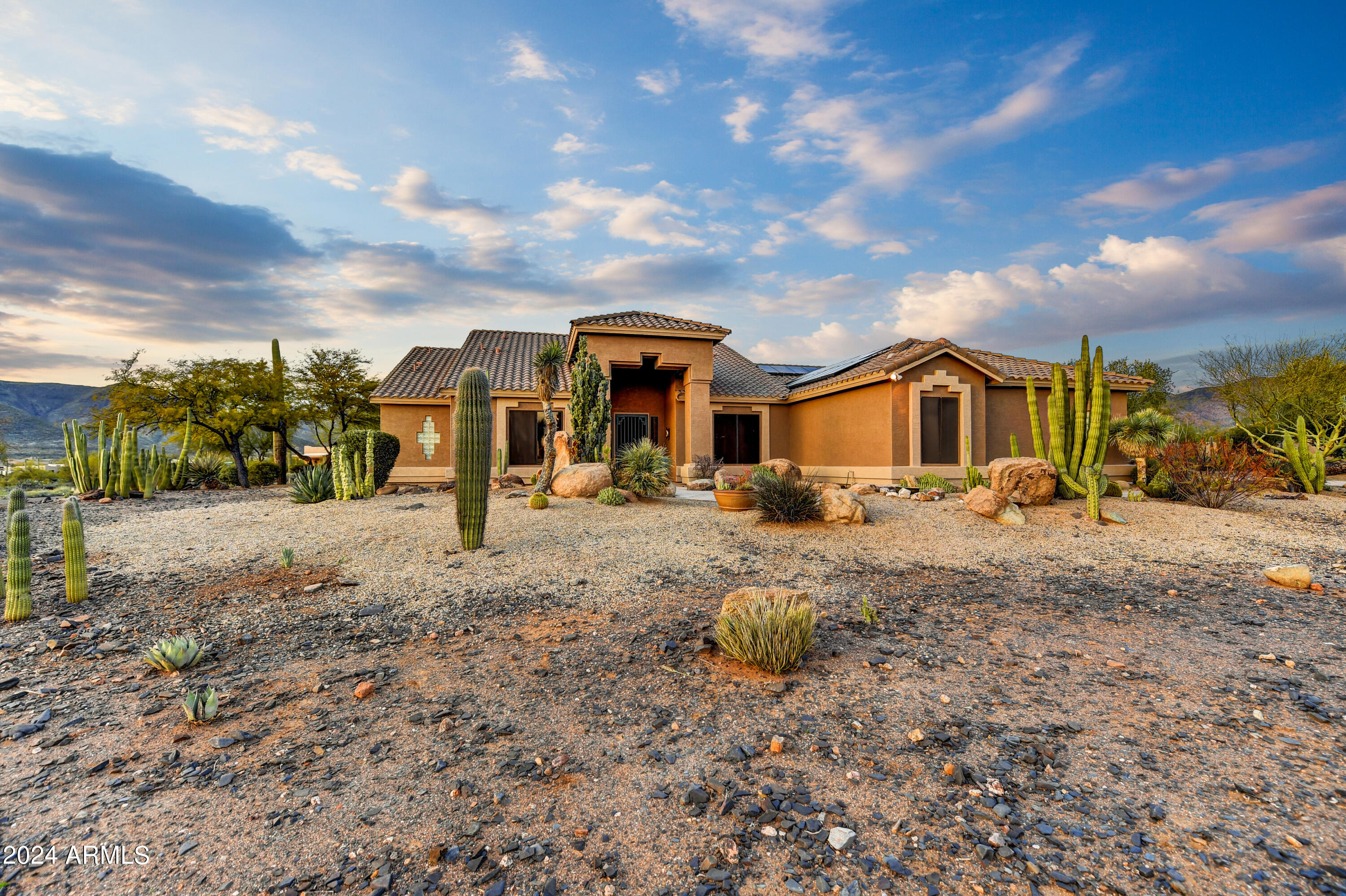 5898 E CHUCKWALLA Trail
